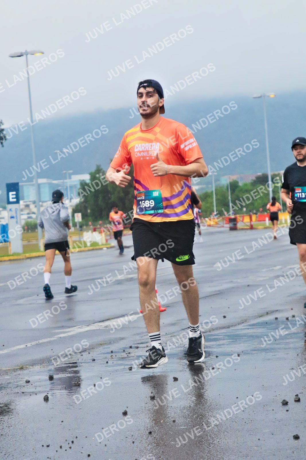 Foto de la CARRERA OMNILIFE GUADALAJARA en Estadio Akron, Zapopan a las 07:47 · dorsal 1689, 113