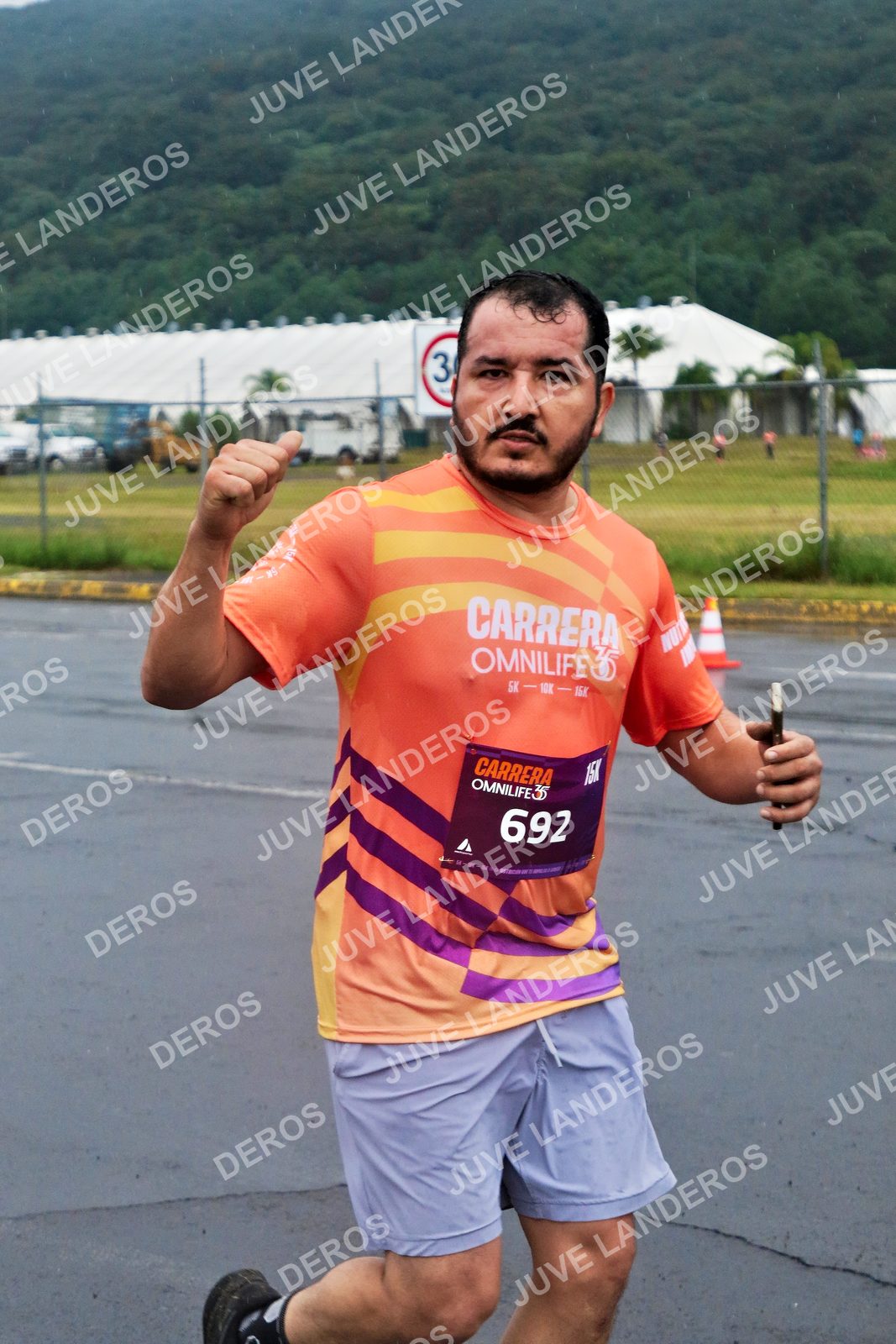 Foto de la CARRERA OMNILIFE GUADALAJARA en Estadio Akron, Zapopan a las 07:50 · dorsal 692