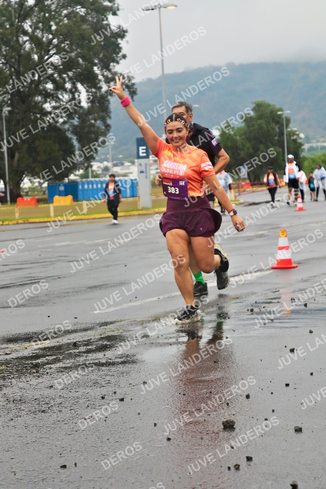 Foto de la CARRERA OMNILIFE GUADALAJARA en Estadio Akron, Zapopan a las 07:33 · dorsal 383