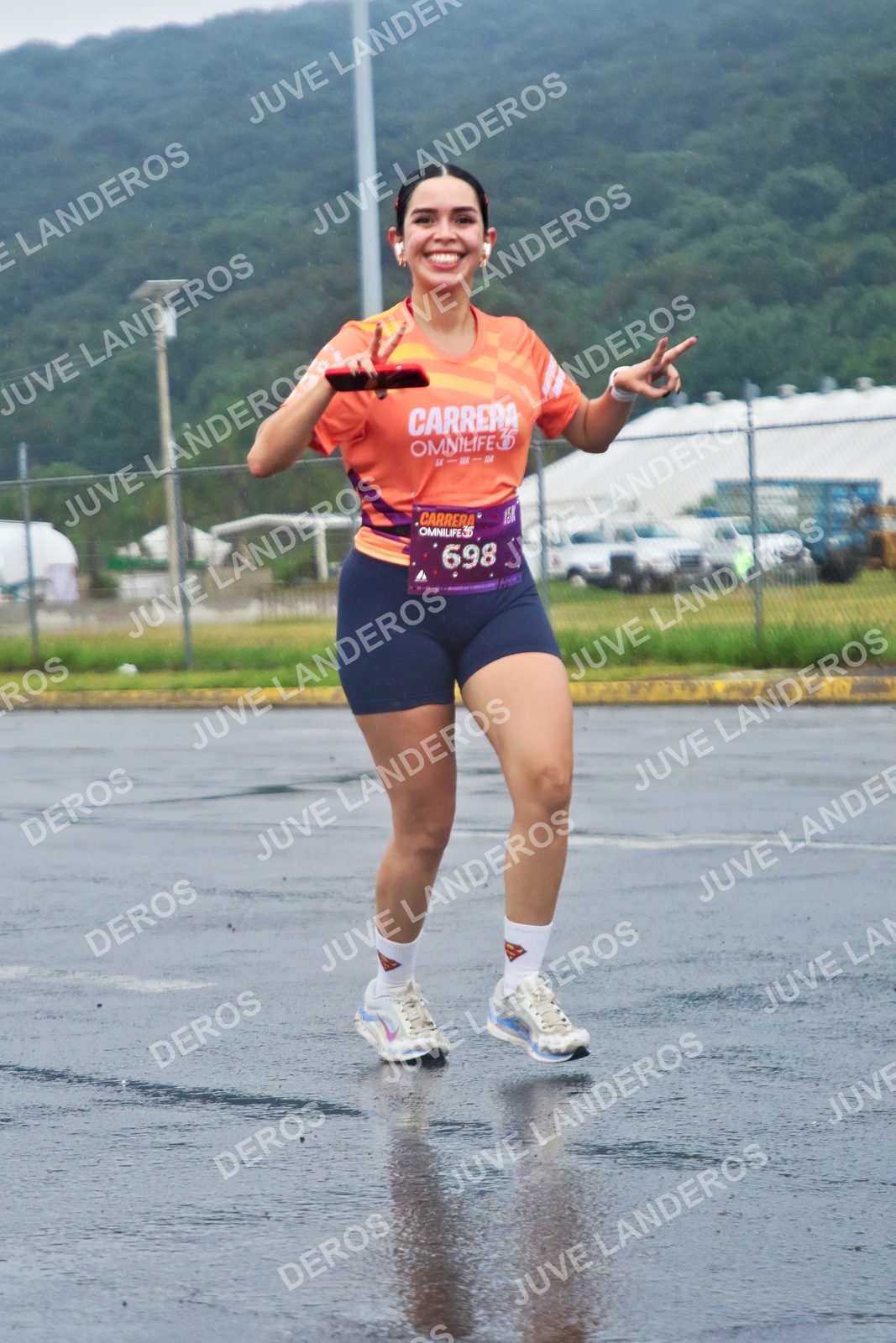 Foto de la CARRERA OMNILIFE GUADALAJARA en Estadio Akron, Zapopan a las 08:01 · dorsal 698