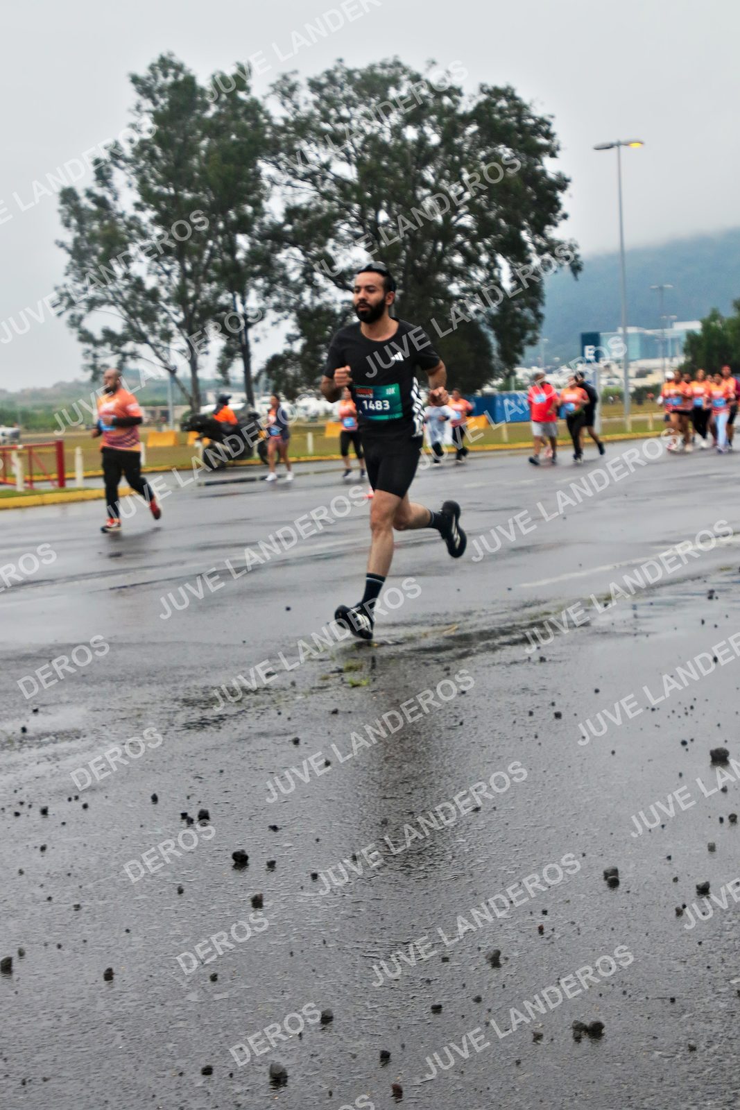 Foto de la CARRERA OMNILIFE GUADALAJARA en Estadio Akron, Zapopan a las 07:27 · dorsal 1483