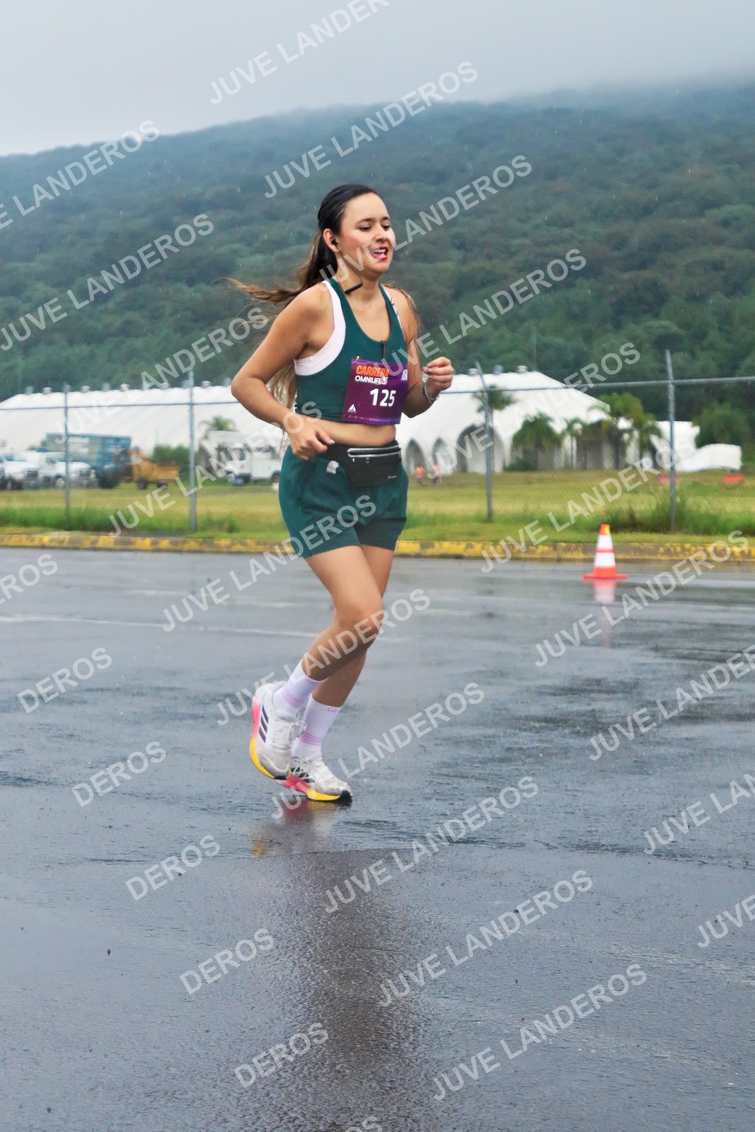 Foto de la CARRERA OMNILIFE GUADALAJARA en Estadio Akron, Zapopan a las 08:03 · dorsal 125
