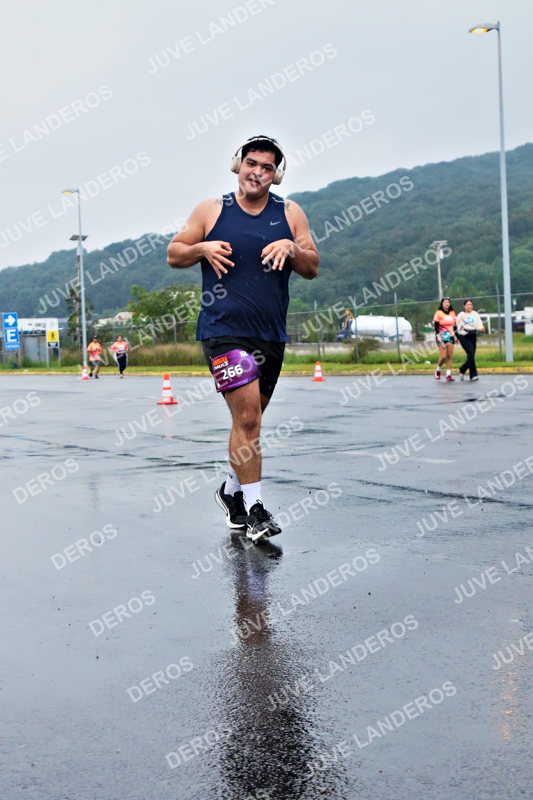 Foto de la CARRERA OMNILIFE GUADALAJARA en Estadio Akron, Zapopan a las 08:04 · dorsal 266