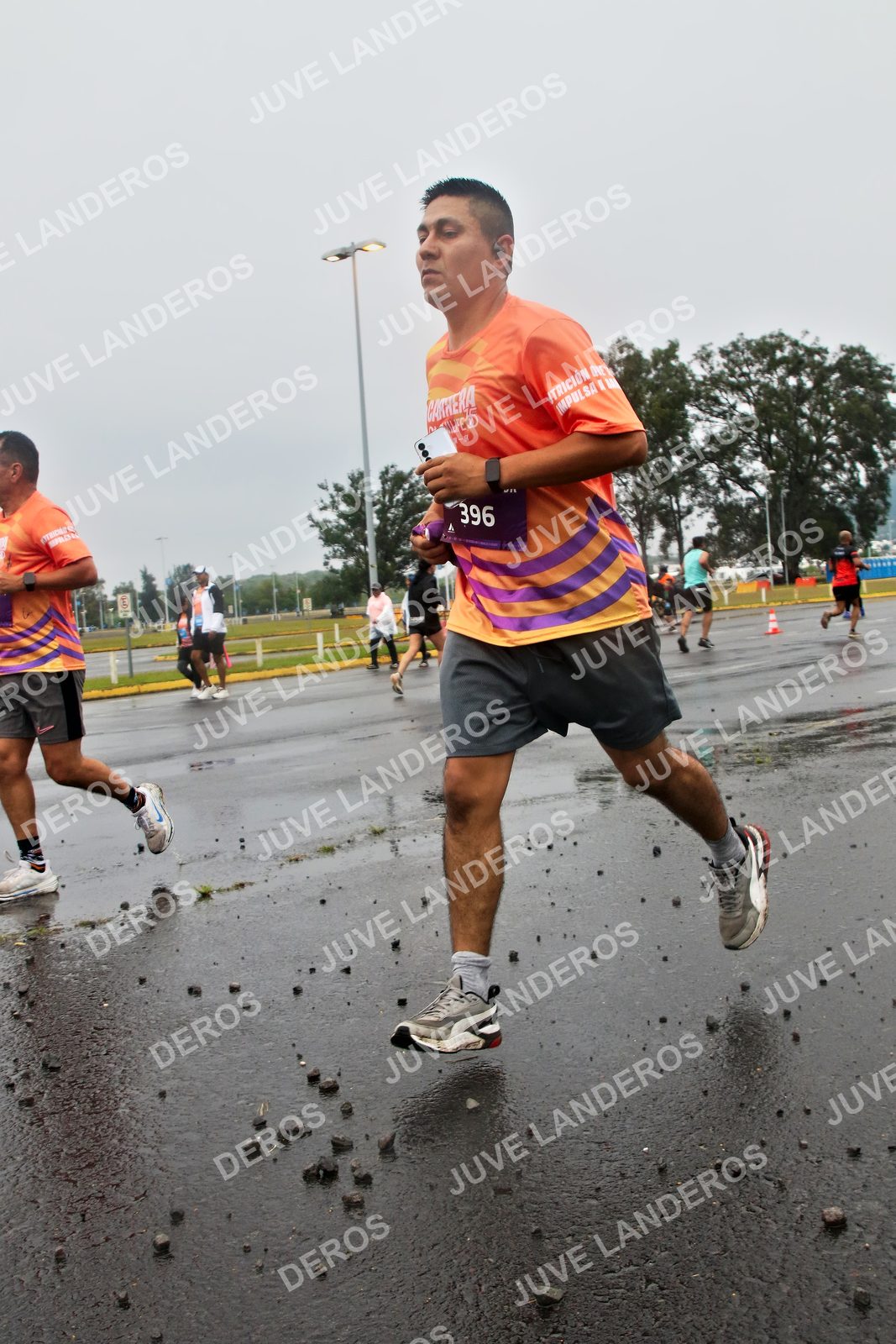Foto de la CARRERA OMNILIFE GUADALAJARA en Estadio Akron, Zapopan a las 07:34 · dorsal 396