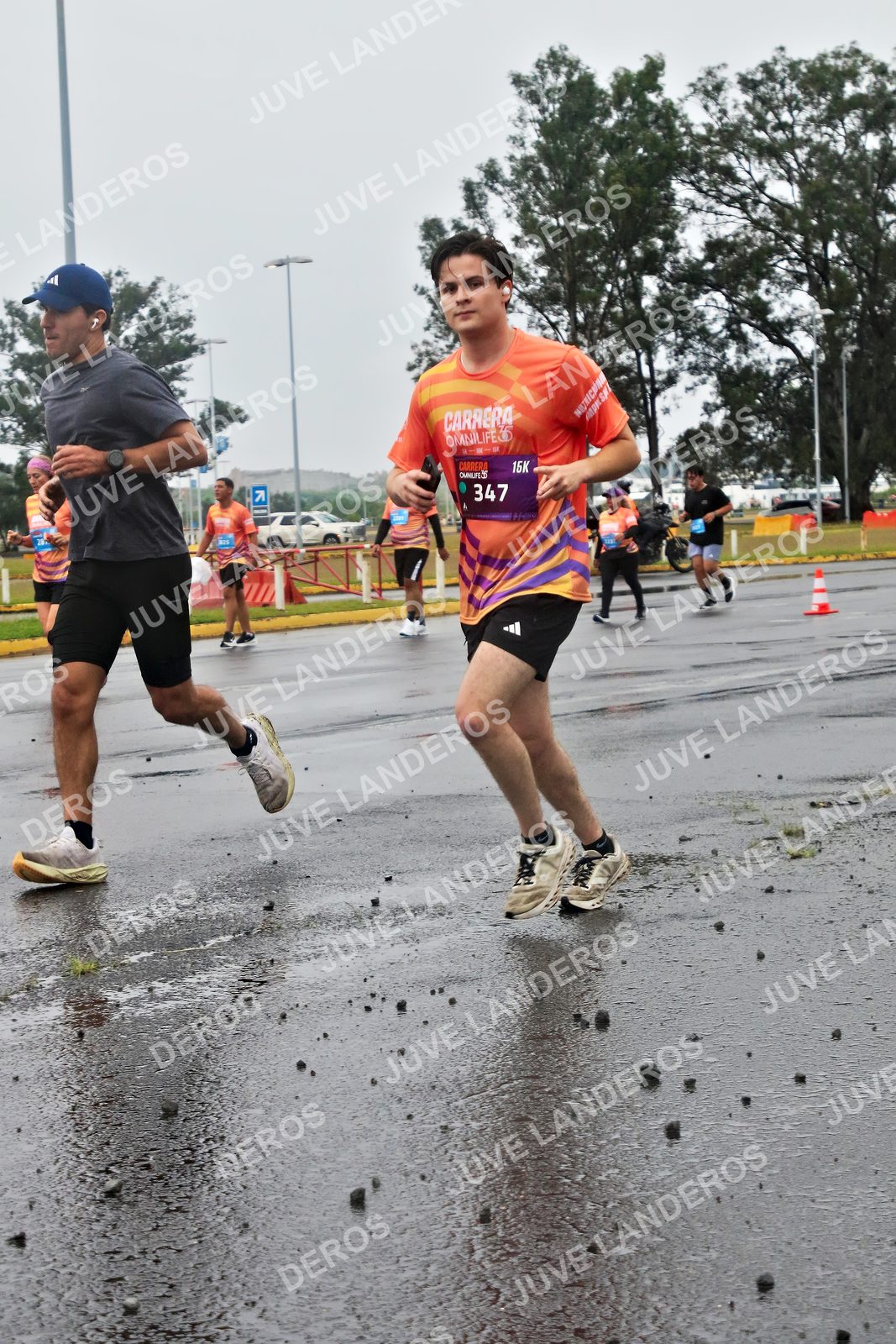 Foto de la CARRERA OMNILIFE GUADALAJARA en Estadio Akron, Zapopan a las 07:26 · dorsal 347