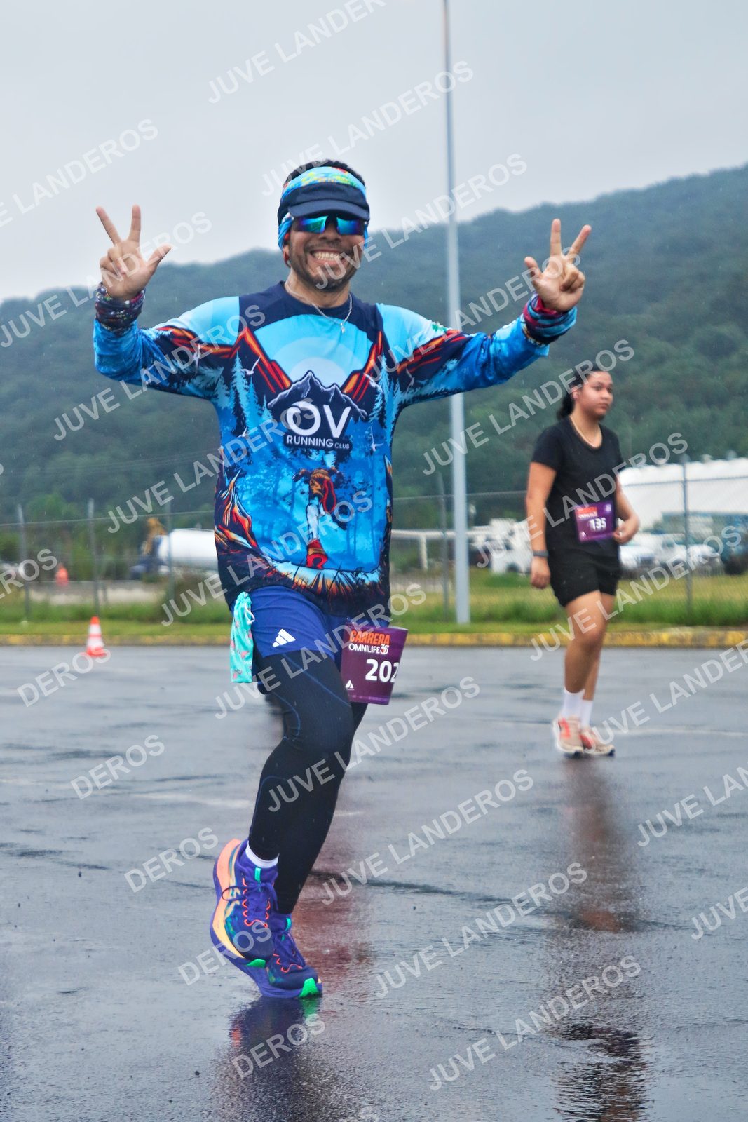 Foto de la CARRERA OMNILIFE GUADALAJARA en Estadio Akron, Zapopan a las 08:01 · dorsal 135, 202