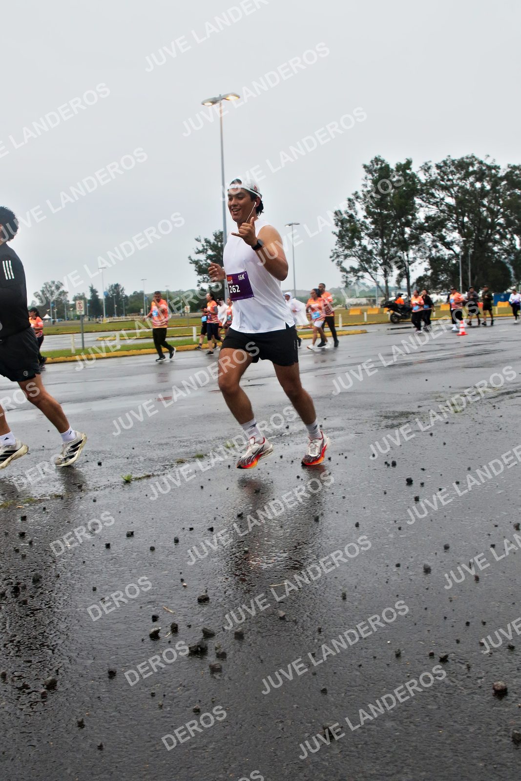Foto de la CARRERA OMNILIFE GUADALAJARA en Estadio Akron, Zapopan a las 07:27 · dorsal 262