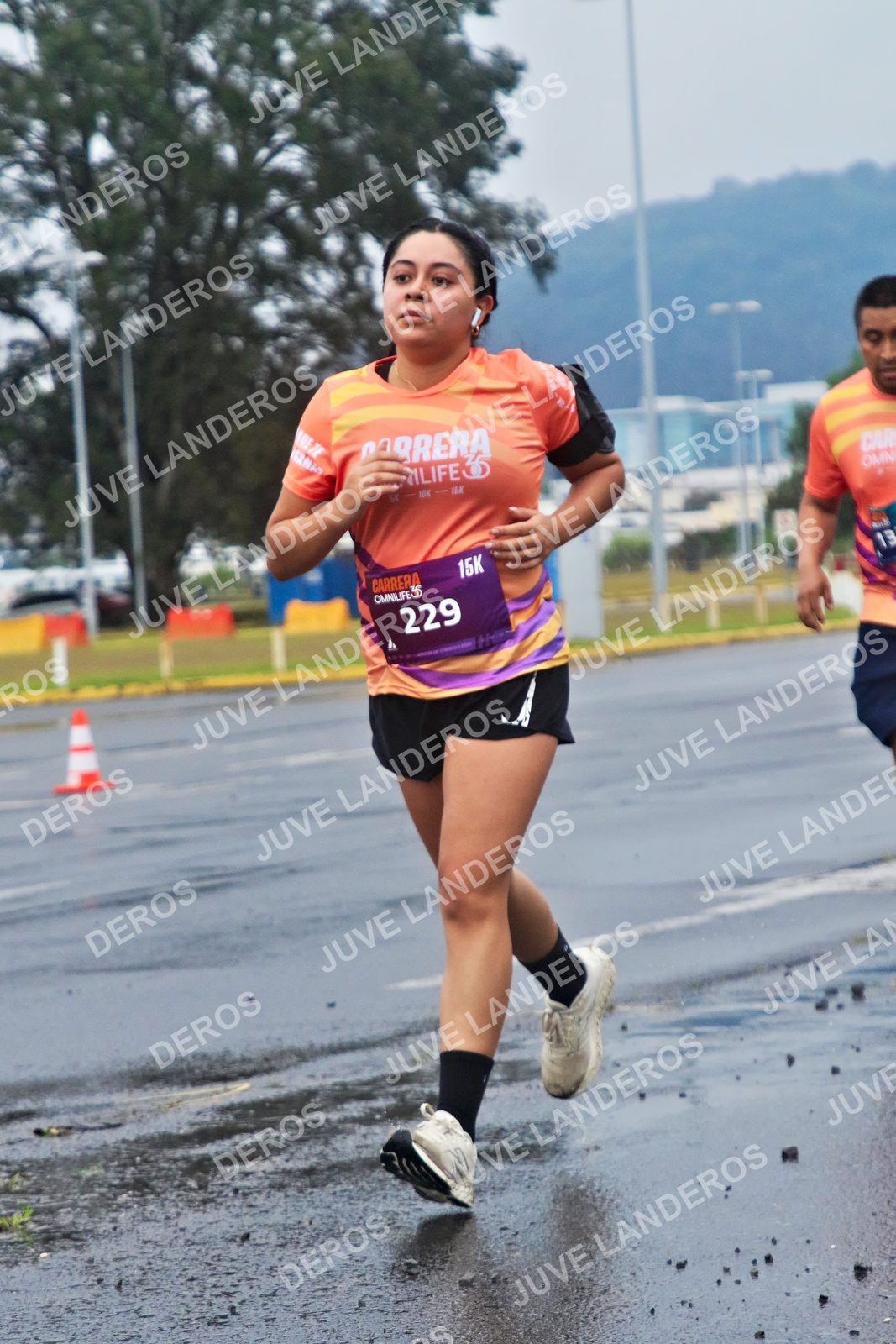 Foto de la CARRERA OMNILIFE GUADALAJARA en Estadio Akron, Zapopan a las 07:37 · dorsal 229