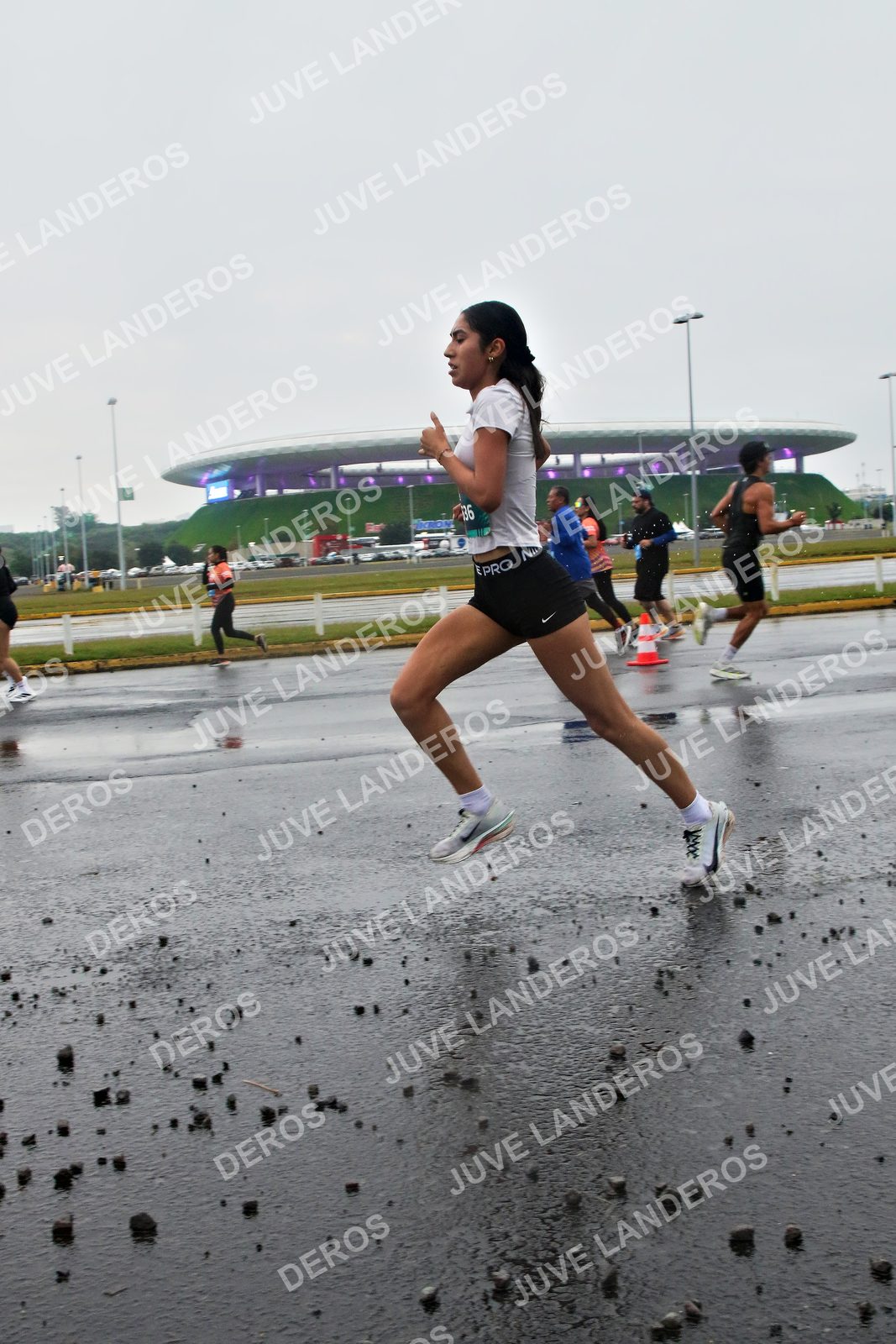 Foto de la CARRERA OMNILIFE GUADALAJARA en Estadio Akron, Zapopan a las 07:24