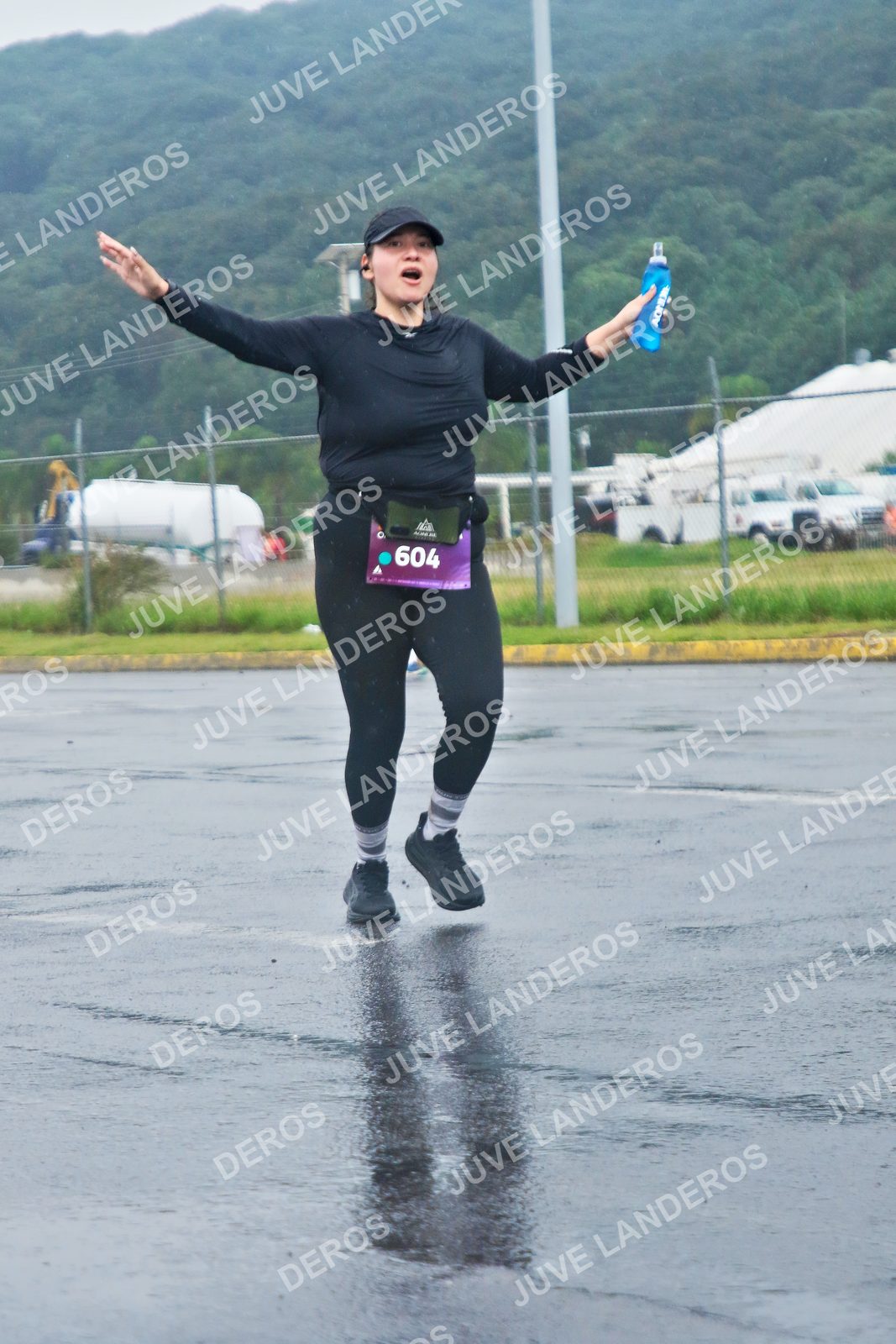Foto de la CARRERA OMNILIFE GUADALAJARA en Estadio Akron, Zapopan a las 08:01 · dorsal 604