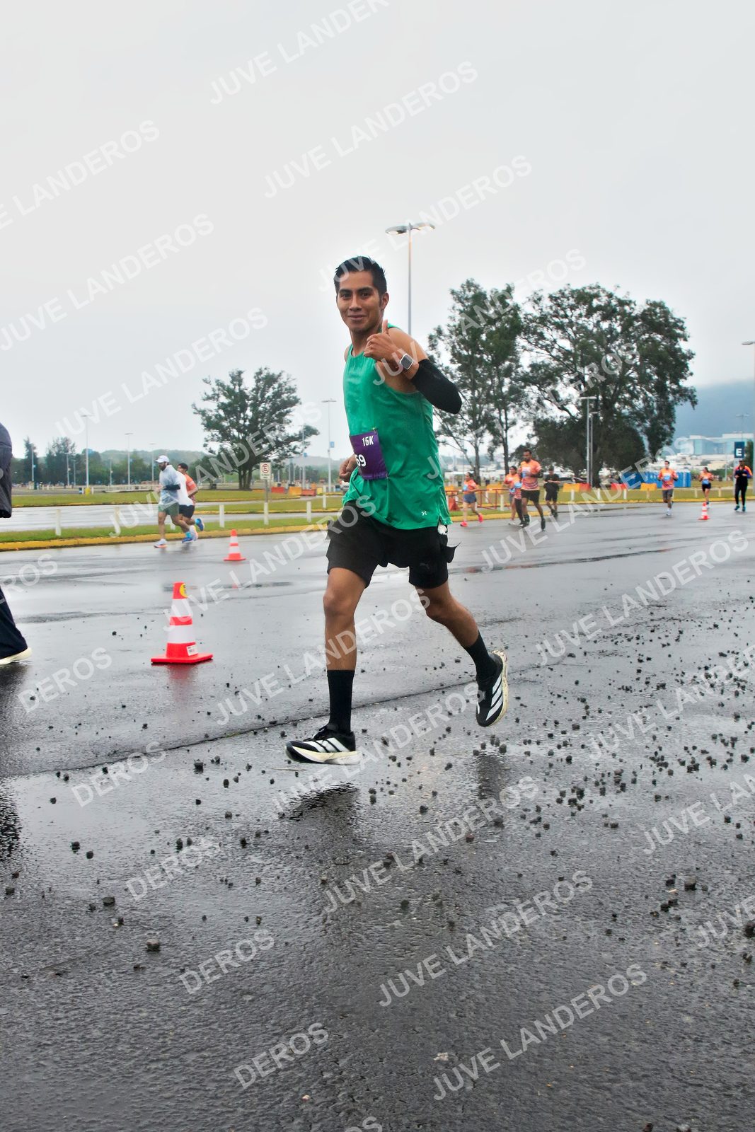 Foto de la CARRERA OMNILIFE GUADALAJARA en Estadio Akron, Zapopan a las 07:22 · dorsal 69