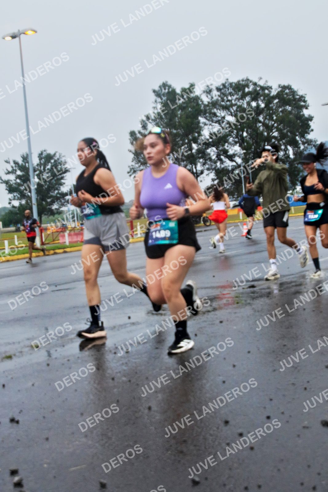 Foto de la CARRERA OMNILIFE GUADALAJARA en Estadio Akron, Zapopan a las 07:43 · dorsal 1489