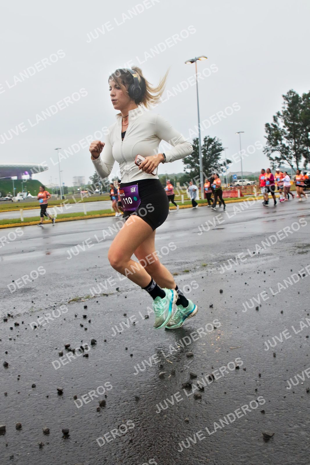 Foto de la CARRERA OMNILIFE GUADALAJARA en Estadio Akron, Zapopan a las 07:27 · dorsal 110