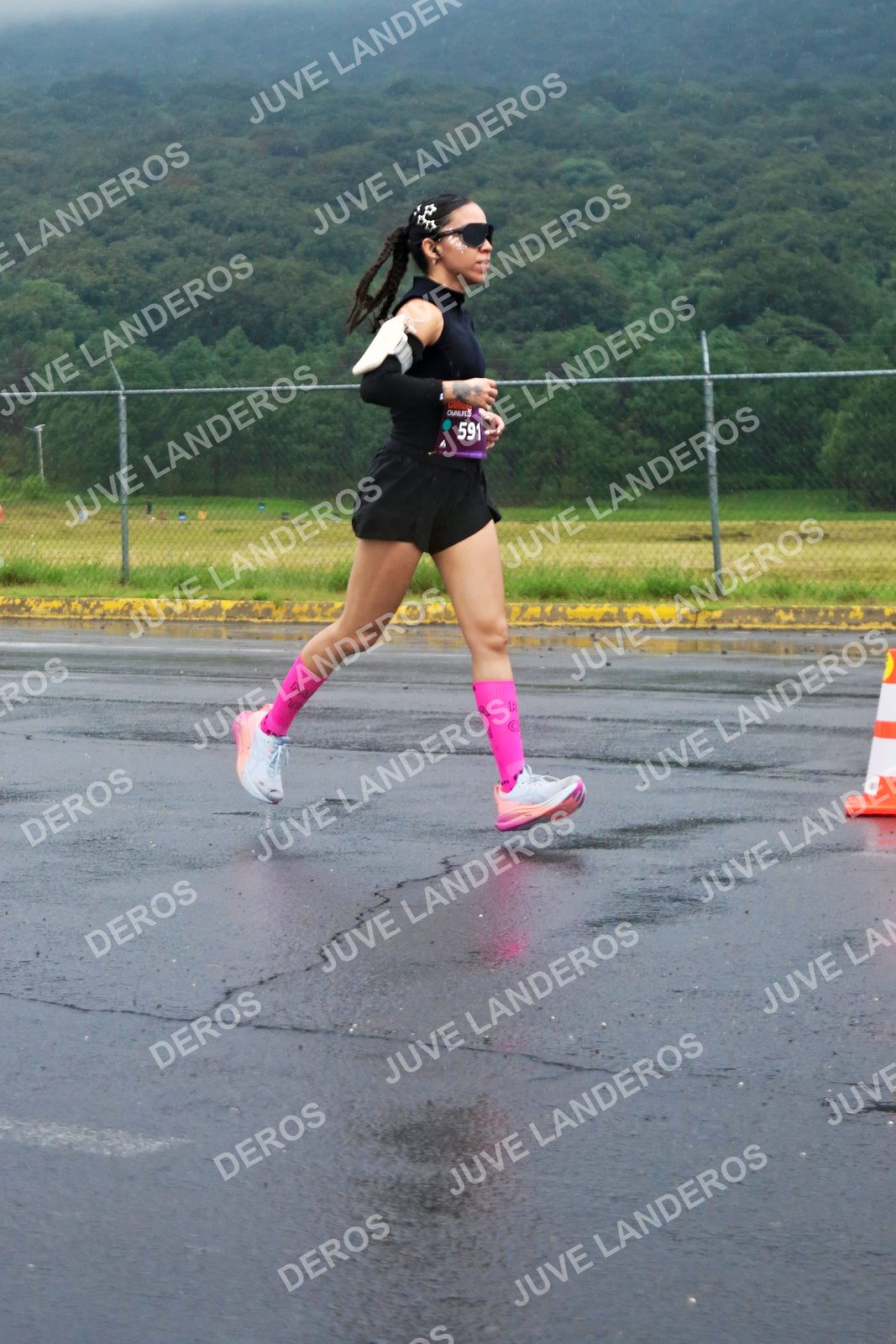 Foto de la CARRERA OMNILIFE GUADALAJARA en Estadio Akron, Zapopan a las 07:58 · dorsal 591