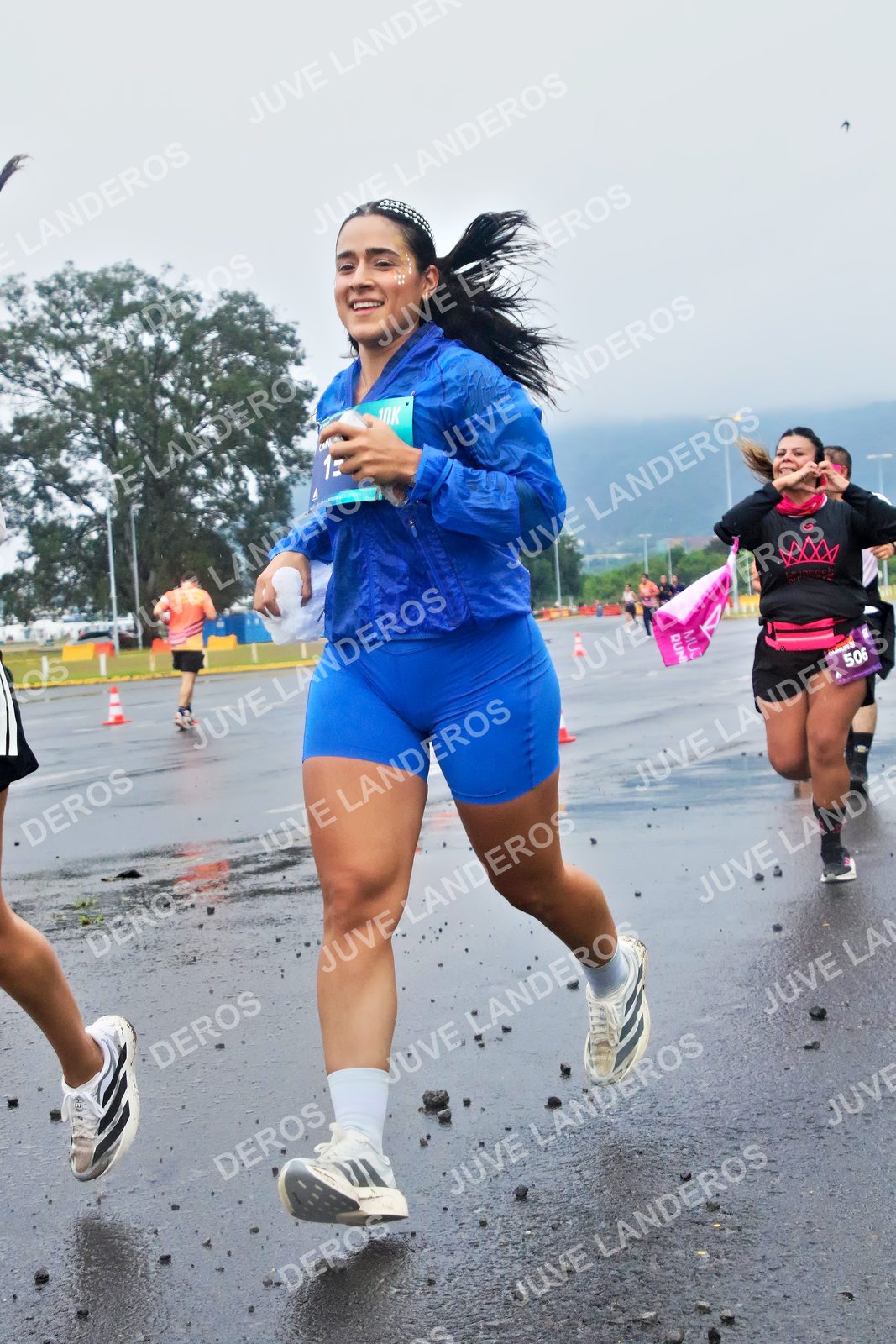 Foto de la CARRERA OMNILIFE GUADALAJARA en Estadio Akron, Zapopan a las 07:45 · dorsal 506