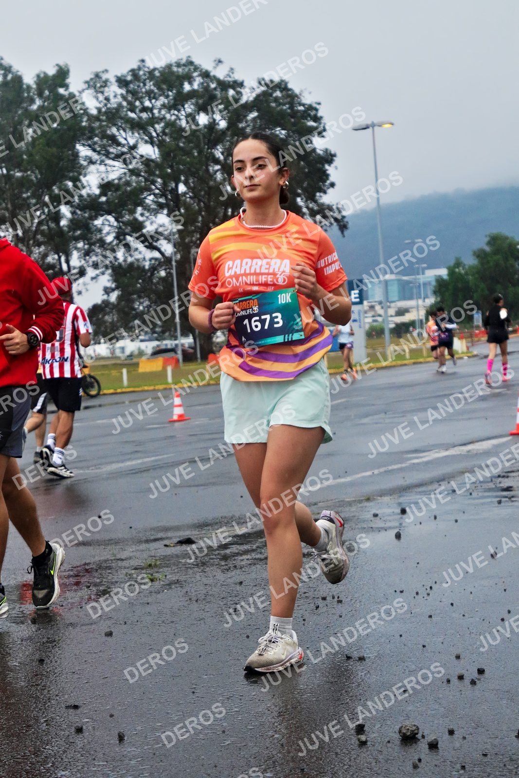 Foto de la CARRERA OMNILIFE GUADALAJARA en Estadio Akron, Zapopan a las 07:46 · dorsal 1673