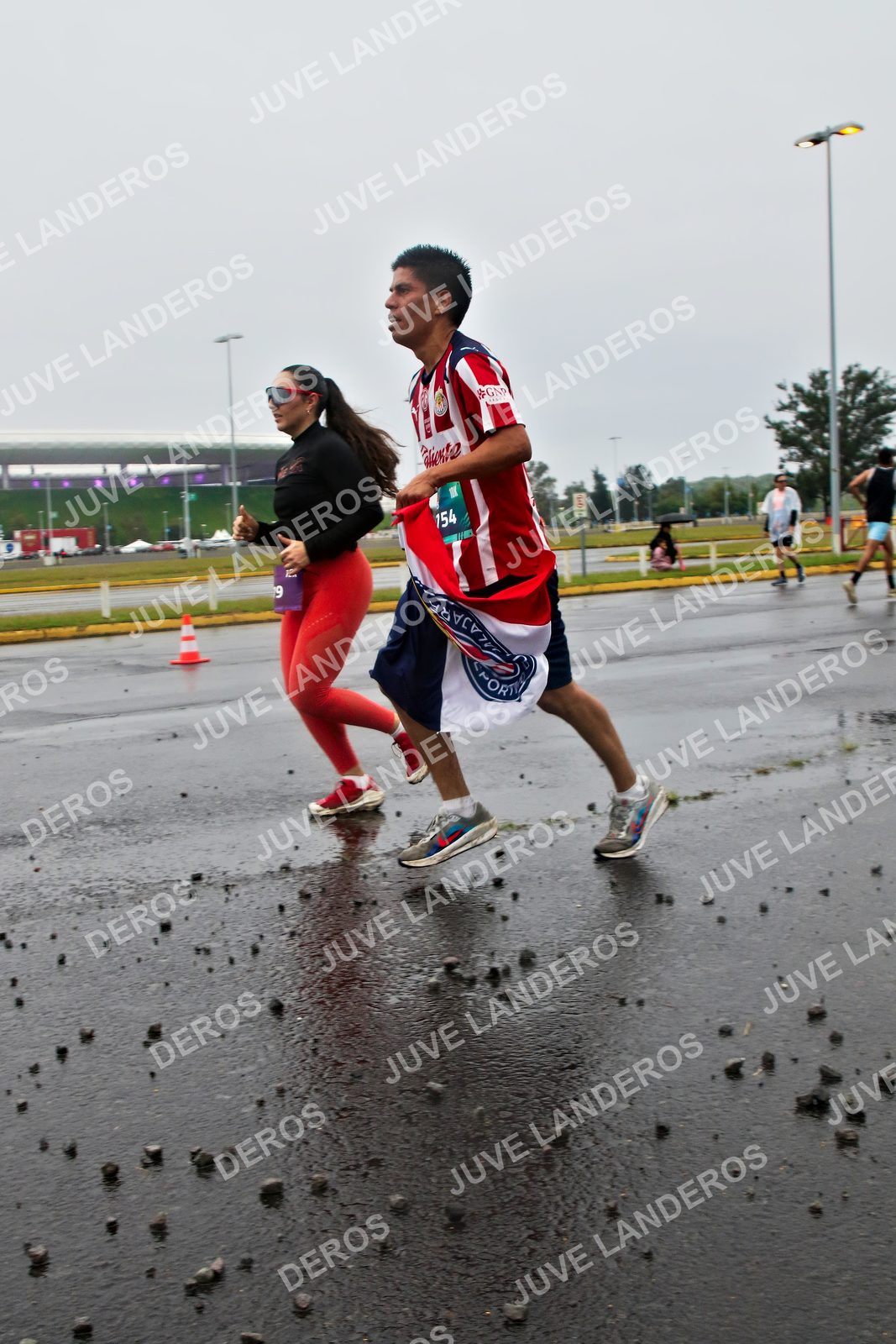 Foto de la CARRERA OMNILIFE GUADALAJARA en Estadio Akron, Zapopan a las 07:30 · dorsal 154