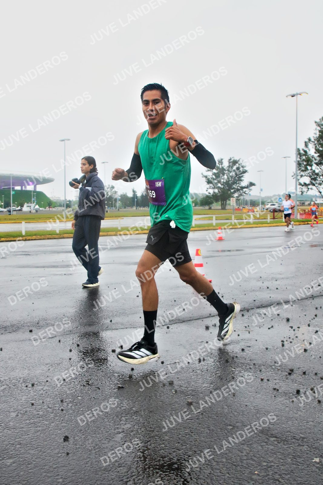 Foto de la CARRERA OMNILIFE GUADALAJARA en Estadio Akron, Zapopan a las 07:22 · dorsal 169