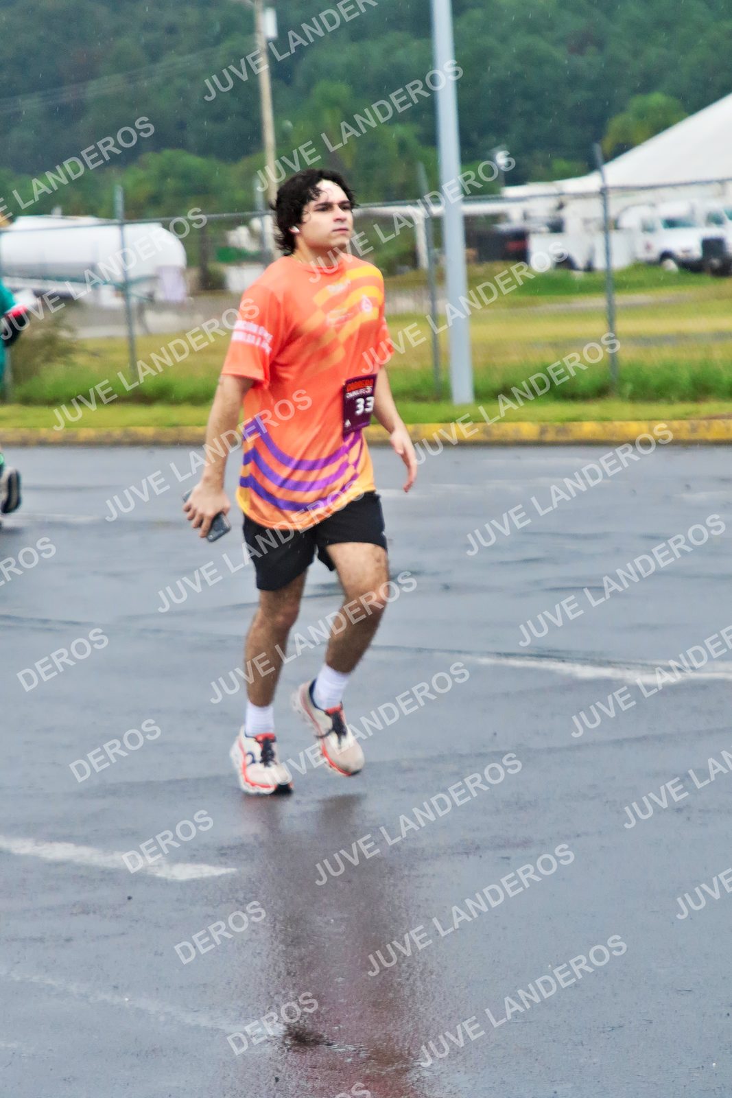 Foto de la CARRERA OMNILIFE GUADALAJARA en Estadio Akron, Zapopan a las 07:50 · dorsal 33