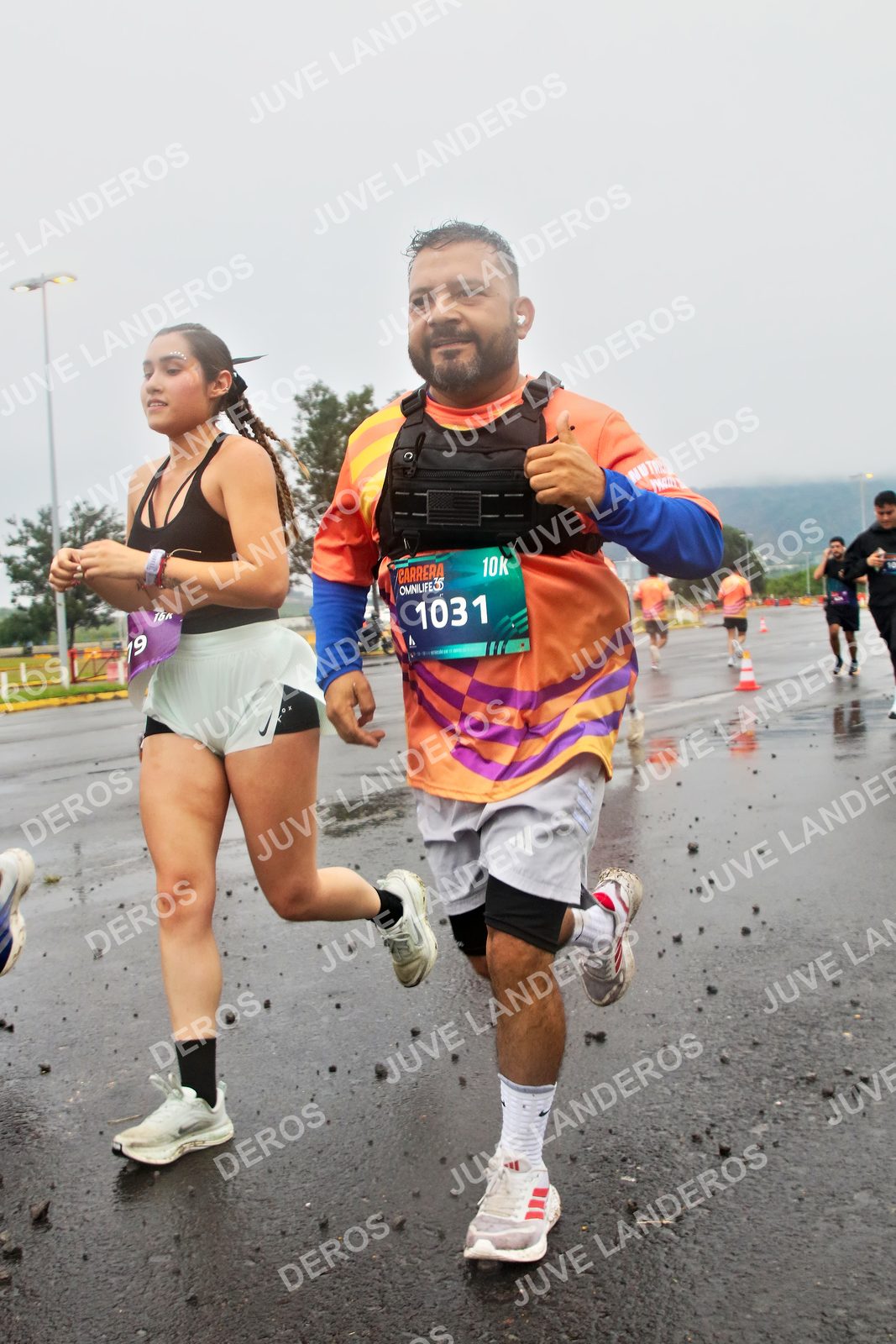 Foto de la CARRERA OMNILIFE GUADALAJARA en Estadio Akron, Zapopan a las 07:35 · dorsal 1031, 19