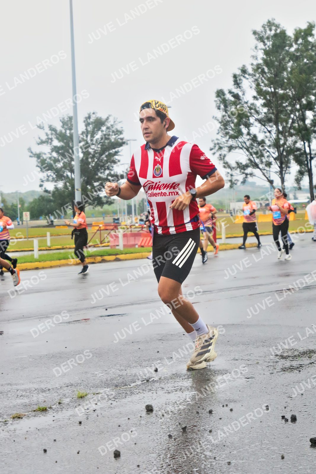 Foto de la CARRERA OMNILIFE GUADALAJARA en Estadio Akron, Zapopan a las 07:24