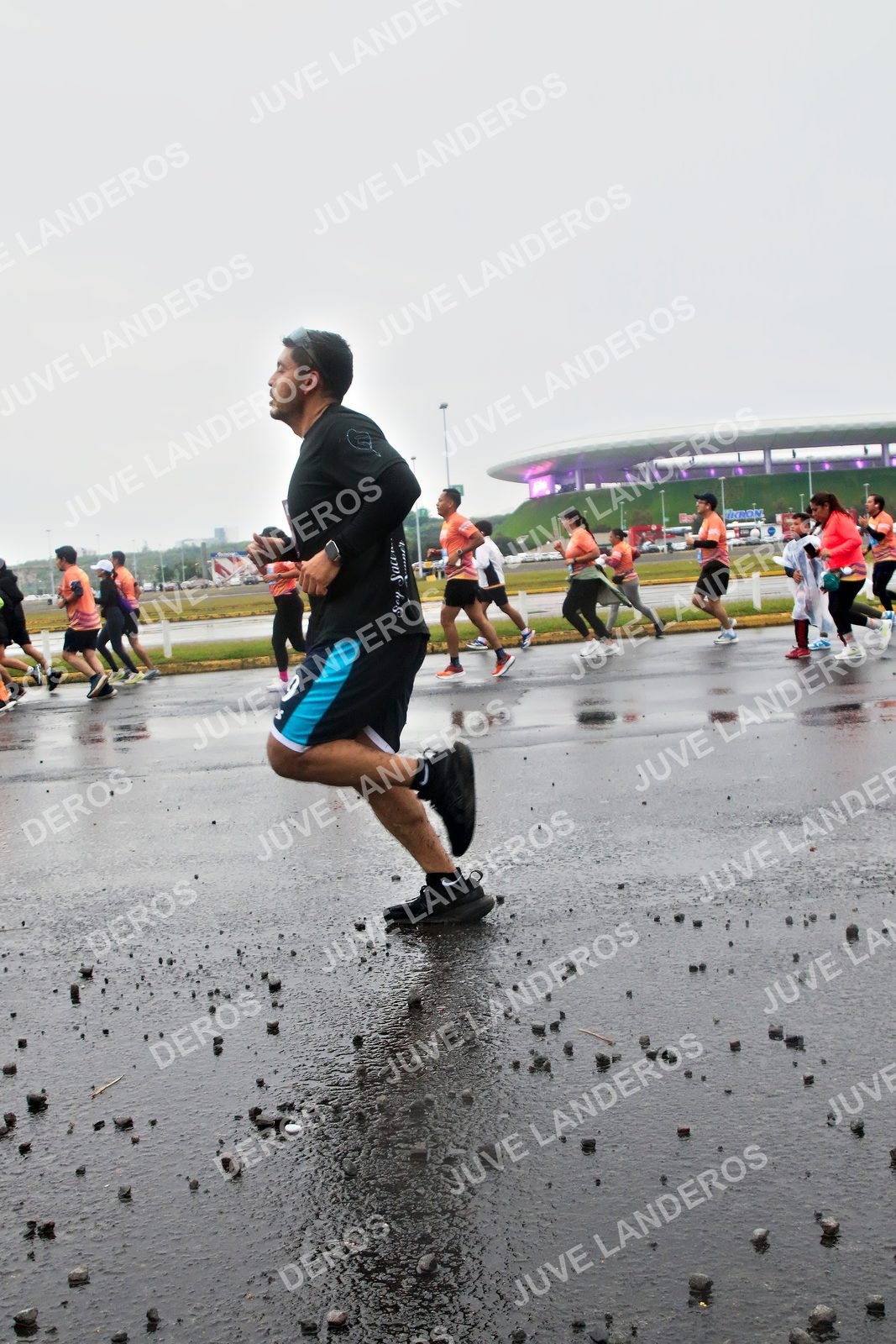 Foto de la CARRERA OMNILIFE GUADALAJARA en Estadio Akron, Zapopan a las 07:26
