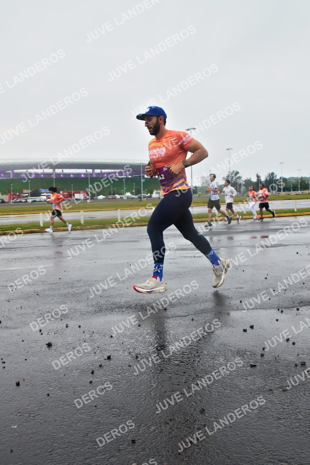 Foto de la CARRERA OMNILIFE GUADALAJARA en Estadio Akron, Zapopan a las 07:22 · dorsal 42