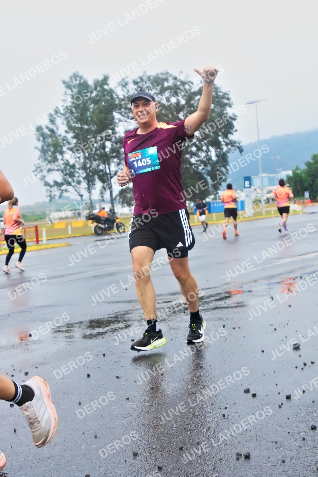 Foto de la CARRERA OMNILIFE GUADALAJARA en Estadio Akron, Zapopan a las 07:40 · dorsal 1405