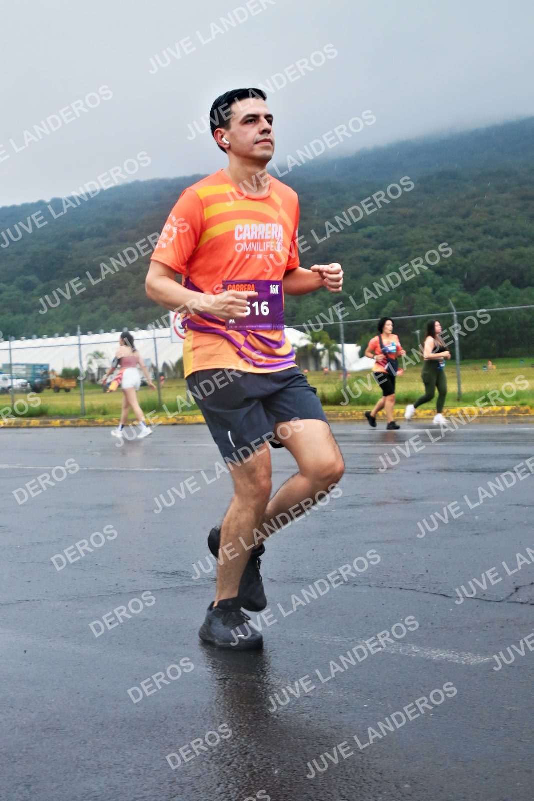 Foto de la CARRERA OMNILIFE GUADALAJARA en Estadio Akron, Zapopan a las 07:53