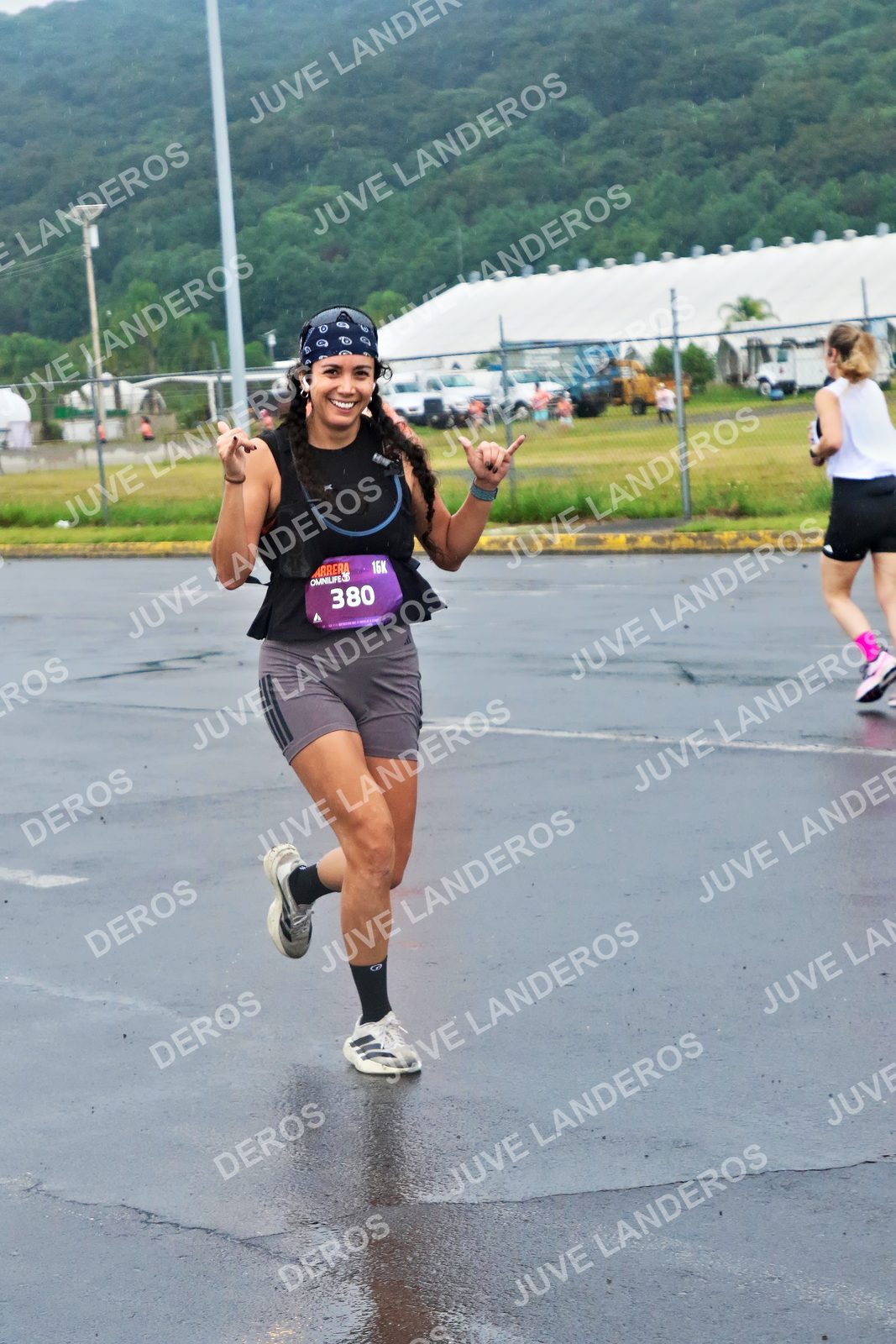 Foto de la CARRERA OMNILIFE GUADALAJARA en Estadio Akron, Zapopan a las 07:51 · dorsal 380