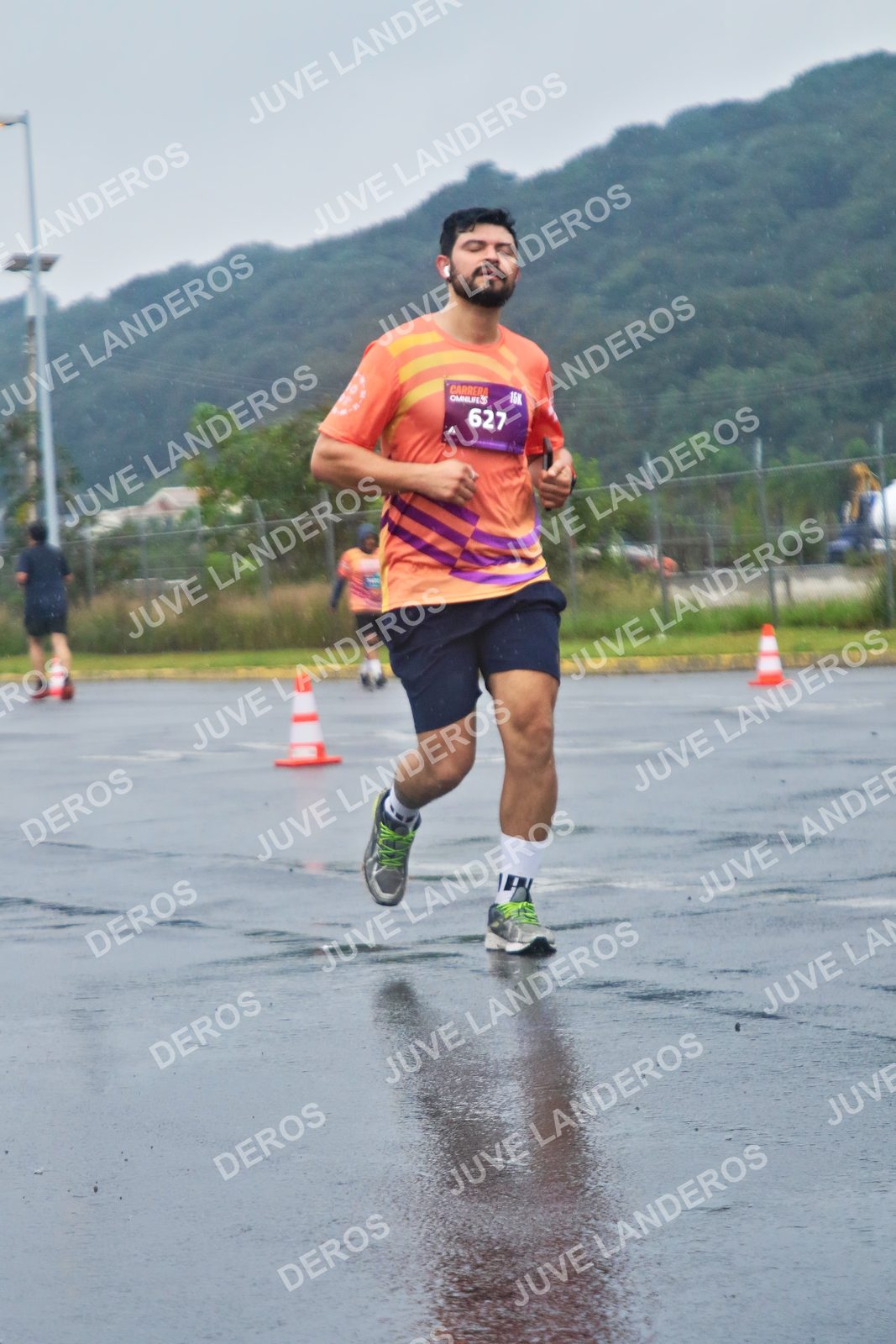 Foto de la CARRERA OMNILIFE GUADALAJARA en Estadio Akron, Zapopan a las 07:58 · dorsal 627