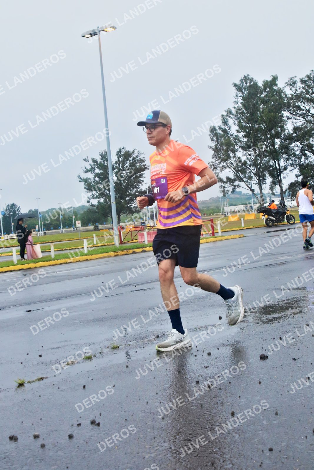 Foto de la CARRERA OMNILIFE GUADALAJARA en Estadio Akron, Zapopan a las 07:39 · dorsal 101