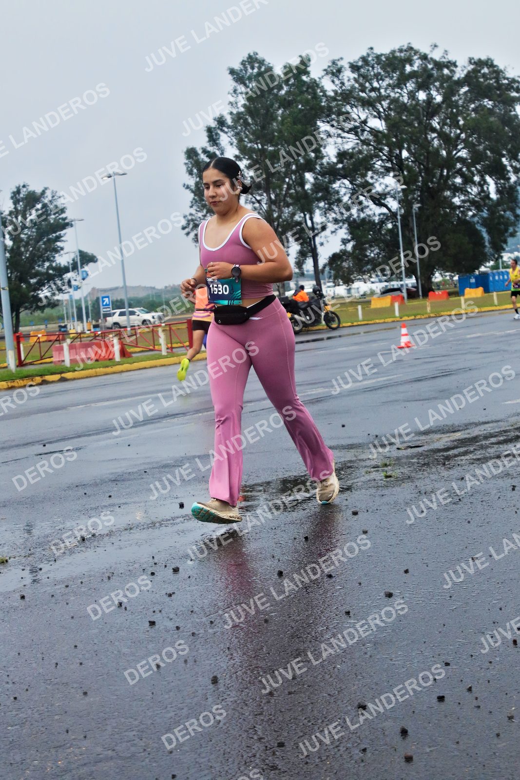Foto de la CARRERA OMNILIFE GUADALAJARA en Estadio Akron, Zapopan a las 07:40 · dorsal 1530