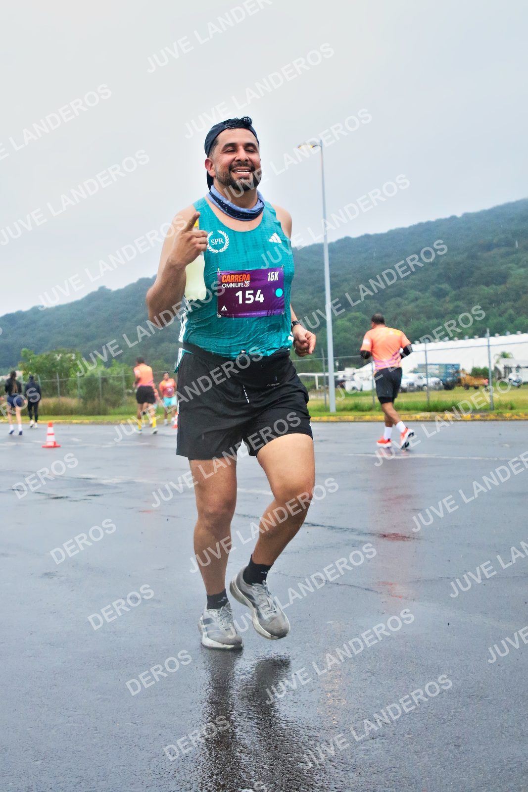 Foto de la CARRERA OMNILIFE GUADALAJARA en Estadio Akron, Zapopan a las 07:52 · dorsal 154
