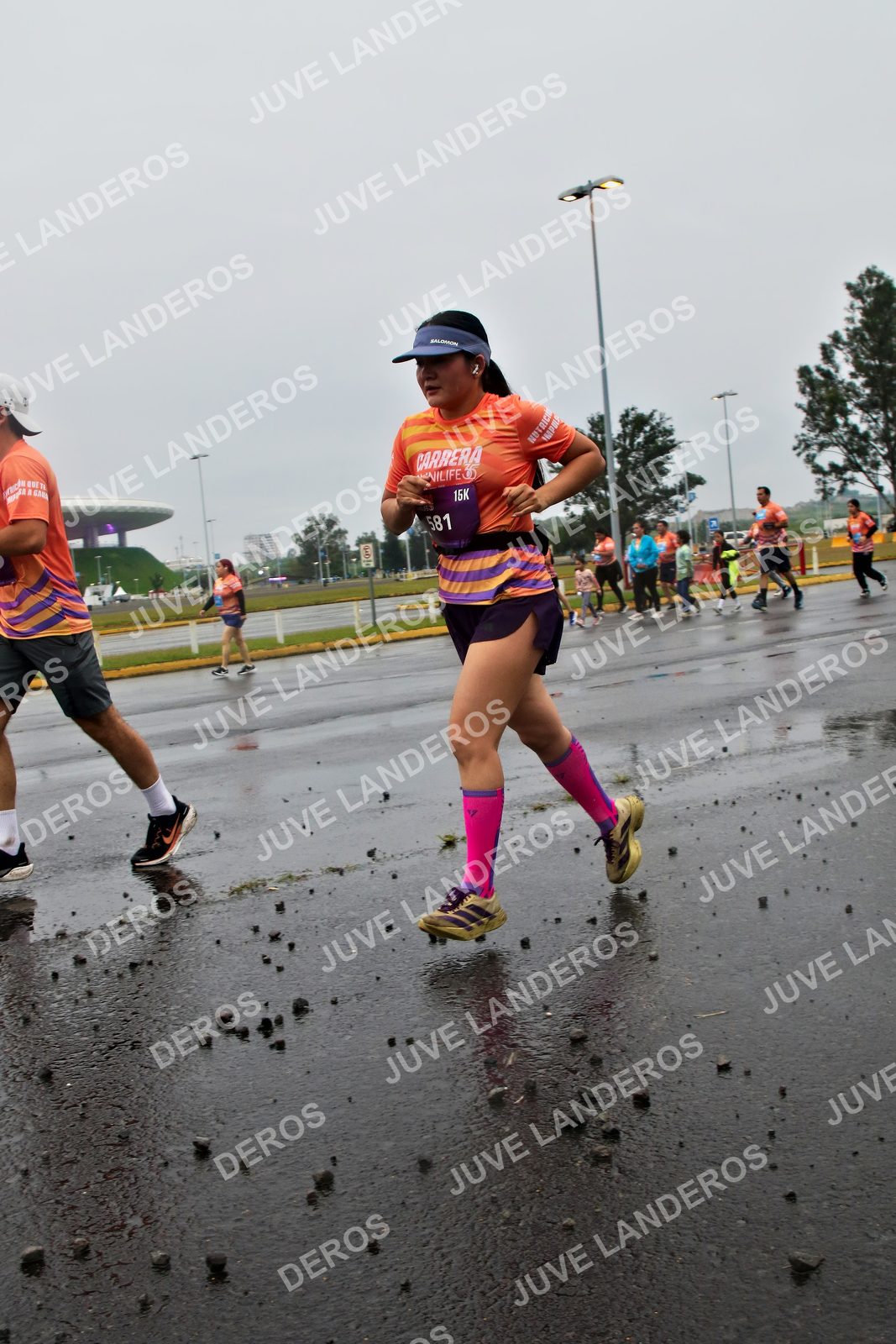 Foto de la CARRERA OMNILIFE GUADALAJARA en Estadio Akron, Zapopan a las 07:31 · dorsal 581