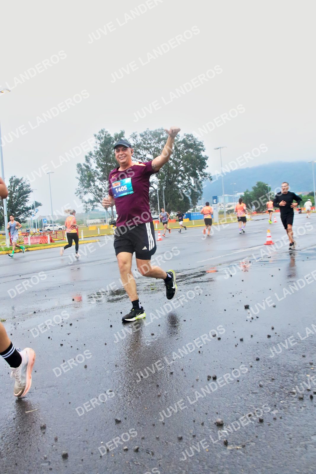 Foto de la CARRERA OMNILIFE GUADALAJARA en Estadio Akron, Zapopan a las 07:40 · dorsal 1405