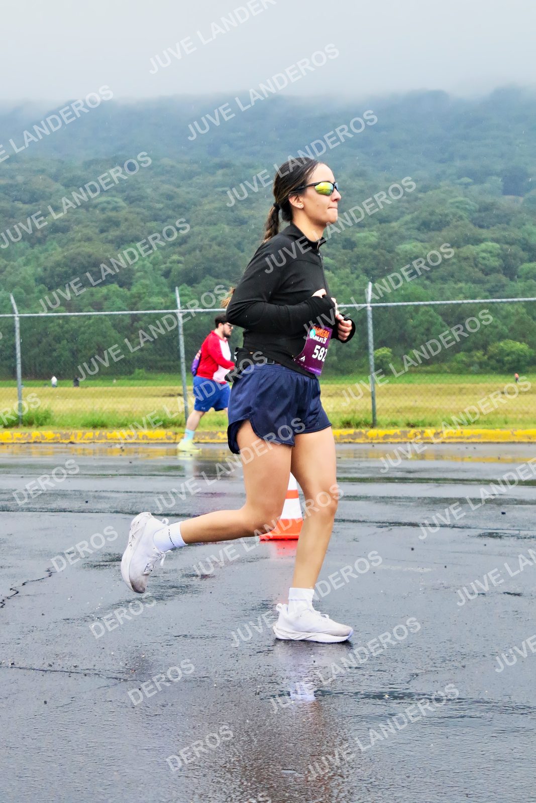 Foto de la CARRERA OMNILIFE GUADALAJARA en Estadio Akron, Zapopan a las 08:07 · dorsal 582