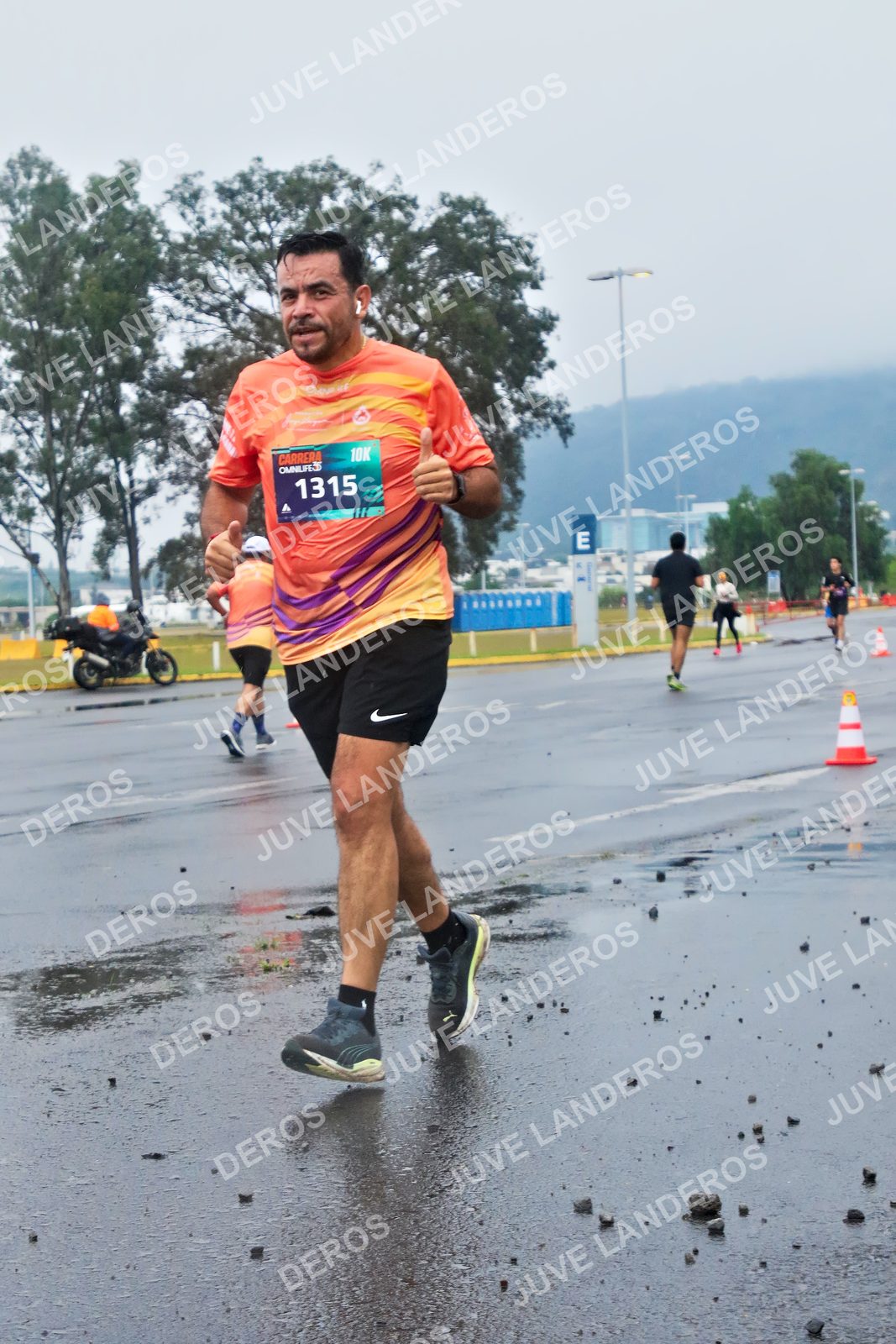 Foto de la CARRERA OMNILIFE GUADALAJARA en Estadio Akron, Zapopan a las 07:45 · dorsal 1315