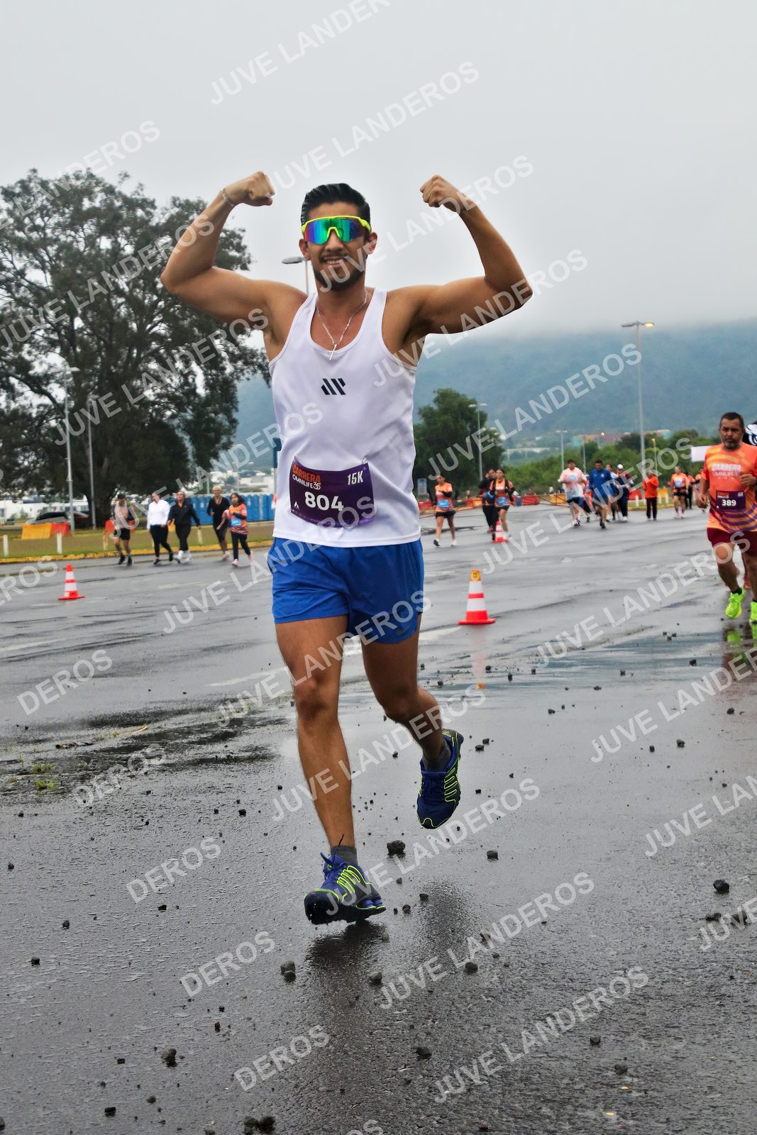 Foto de la CARRERA OMNILIFE GUADALAJARA en Estadio Akron, Zapopan a las 07:29 · dorsal 804, 389