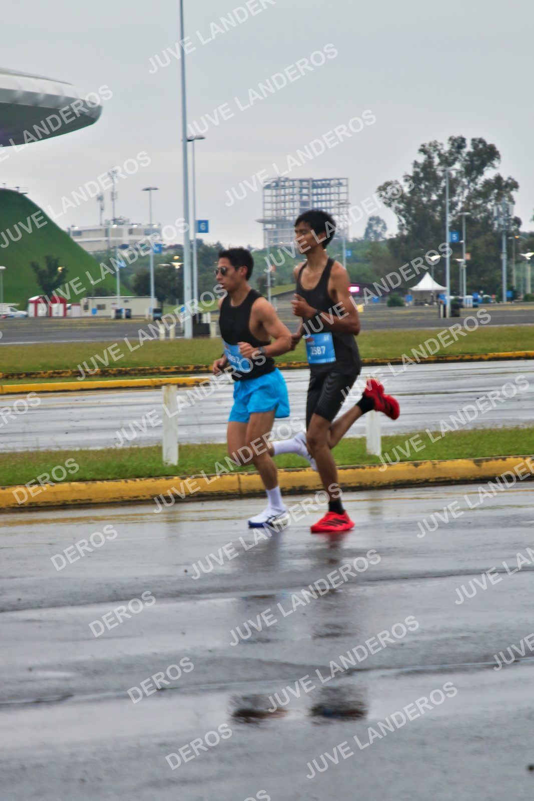 Foto de la CARRERA OMNILIFE GUADALAJARA en Estadio Akron, Zapopan a las 07:17 · dorsal 2587