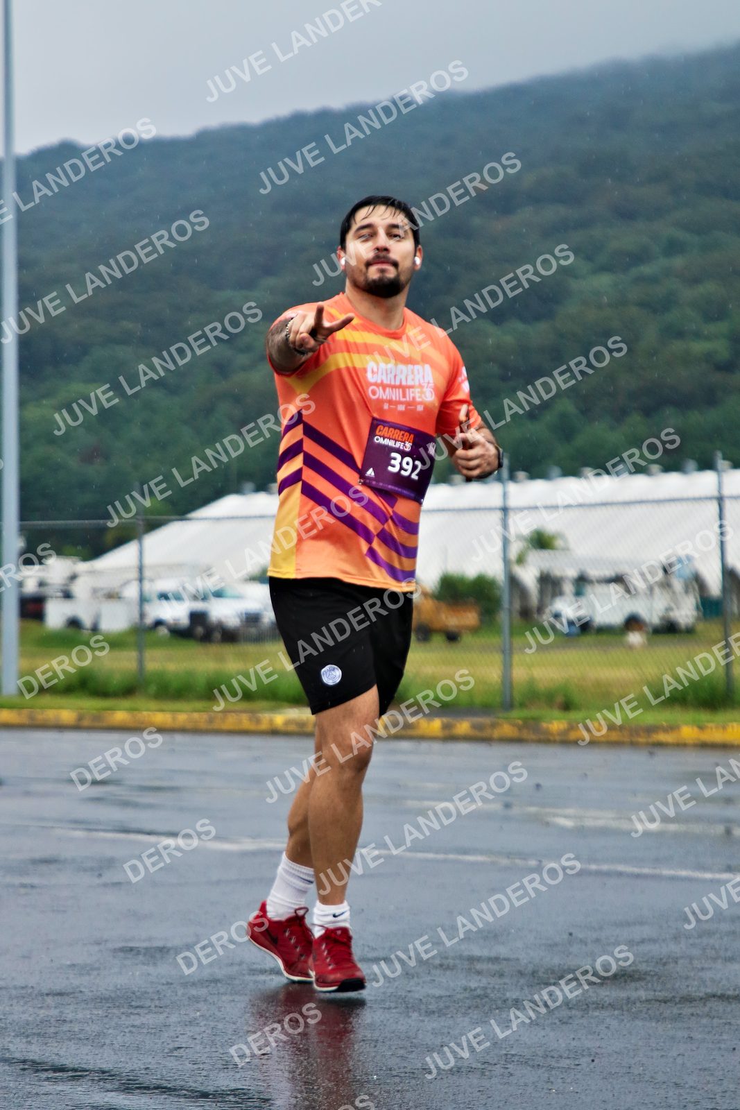 Foto de la CARRERA OMNILIFE GUADALAJARA en Estadio Akron, Zapopan a las 08:09 · dorsal 392