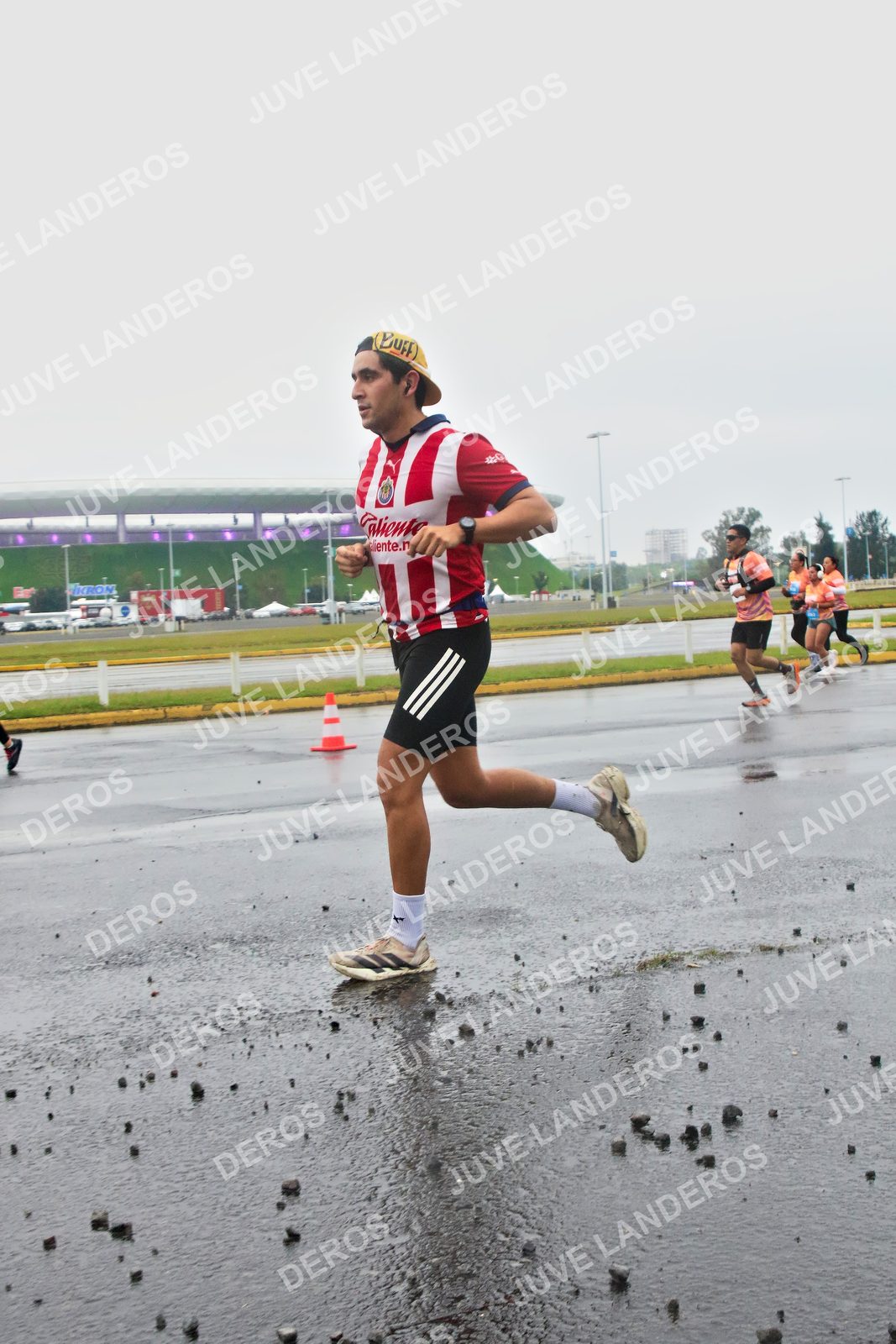 Foto de la CARRERA OMNILIFE GUADALAJARA en Estadio Akron, Zapopan a las 07:24