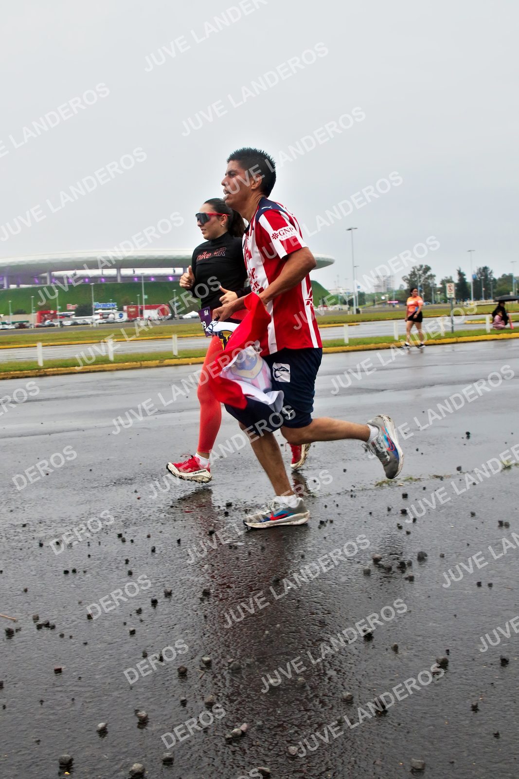 Foto de la CARRERA OMNILIFE GUADALAJARA en Estadio Akron, Zapopan a las 07:30