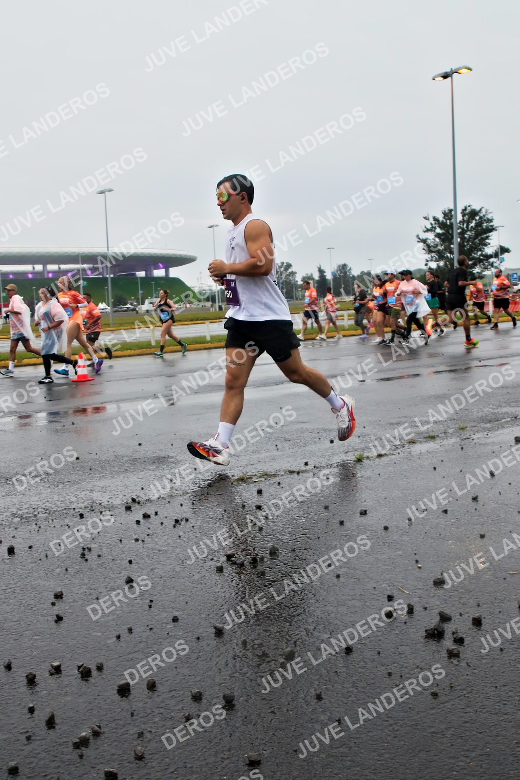 Foto de la CARRERA OMNILIFE GUADALAJARA en Estadio Akron, Zapopan a las 07:26 · dorsal 60