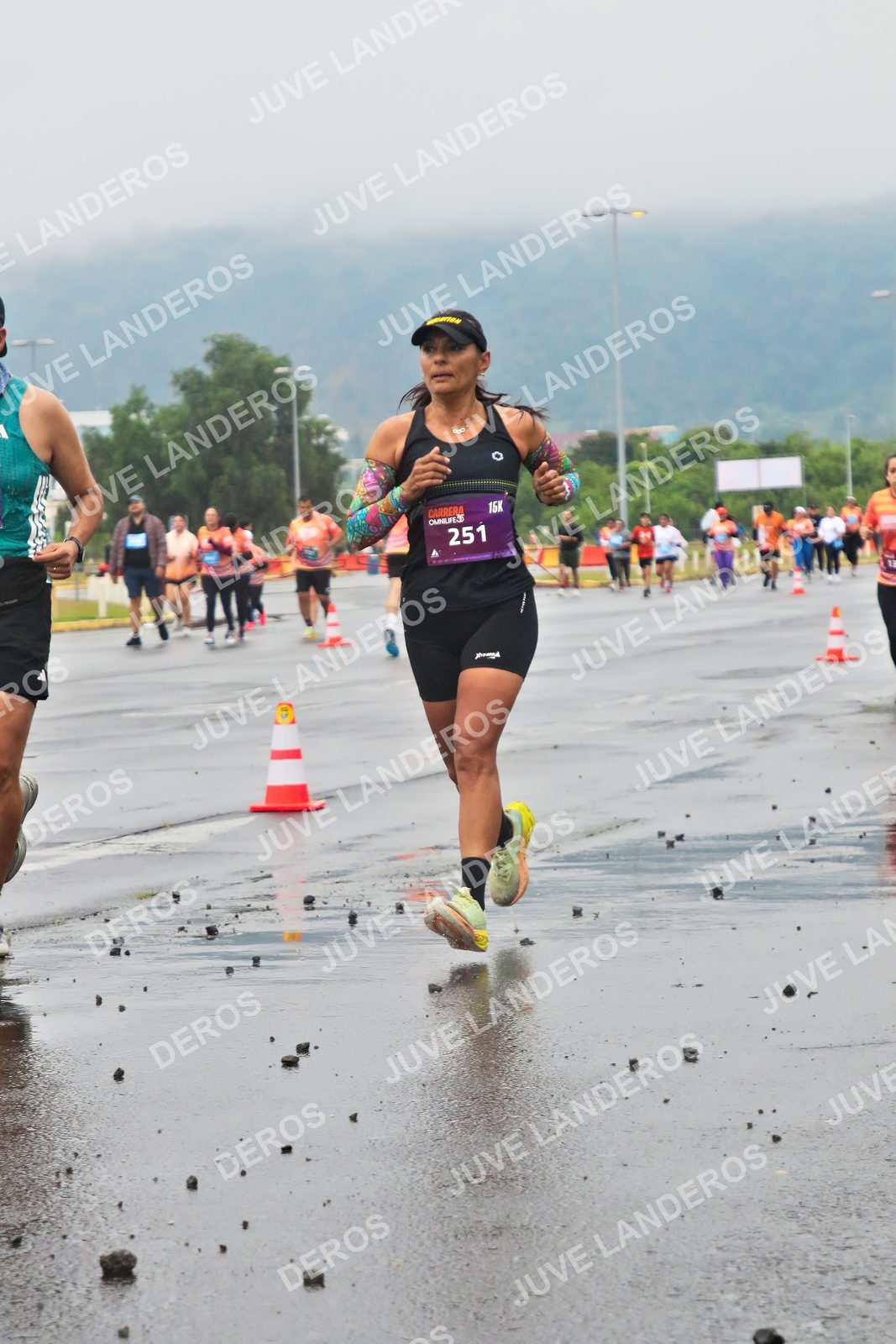 Foto de la CARRERA OMNILIFE GUADALAJARA en Estadio Akron, Zapopan a las 07:30 · dorsal 251