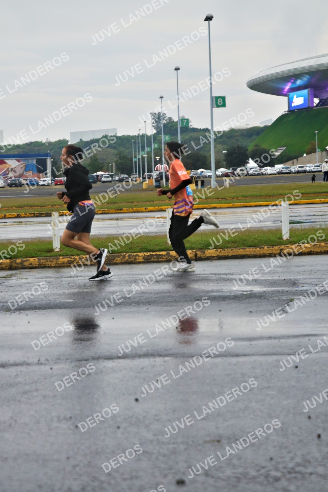 Foto de la CARRERA OMNILIFE GUADALAJARA en Estadio Akron, Zapopan a las 07:19