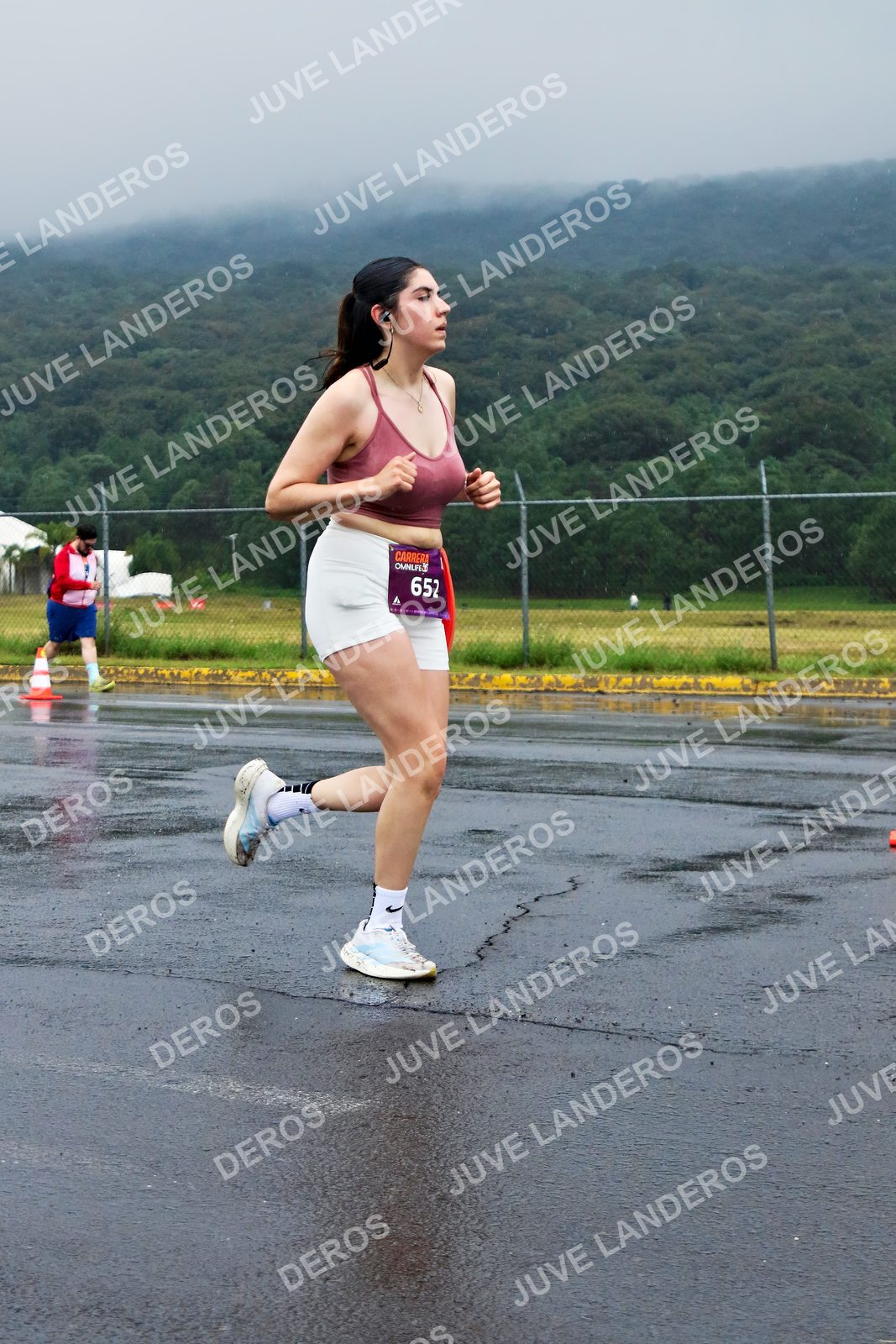 Foto de la CARRERA OMNILIFE GUADALAJARA en Estadio Akron, Zapopan a las 08:06 · dorsal 652