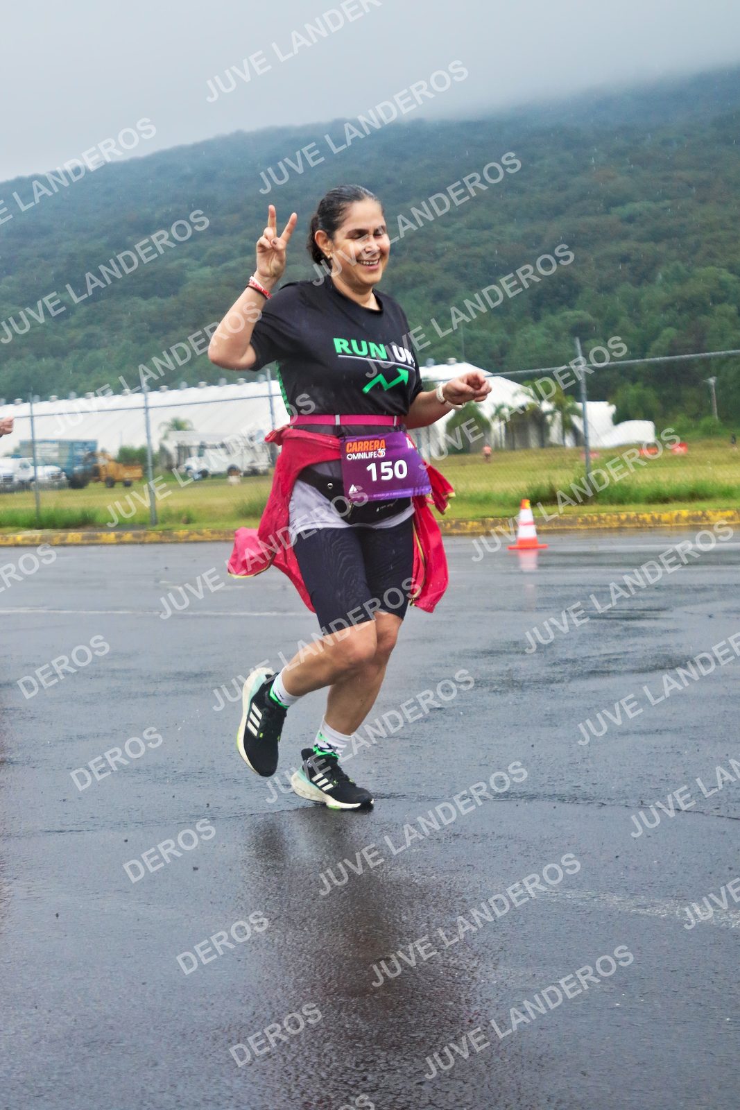 Foto de la CARRERA OMNILIFE GUADALAJARA en Estadio Akron, Zapopan a las 07:58 · dorsal 150