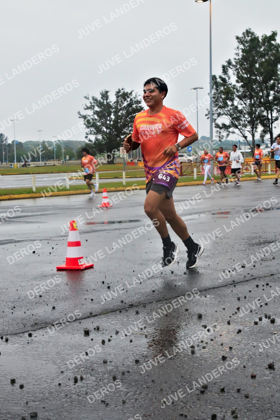 Foto de la CARRERA OMNILIFE GUADALAJARA en Estadio Akron, Zapopan a las 07:22 · dorsal 643