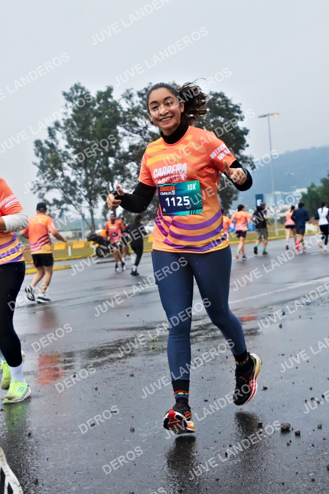 Foto de la CARRERA OMNILIFE GUADALAJARA en Estadio Akron, Zapopan a las 07:49 · dorsal 1125